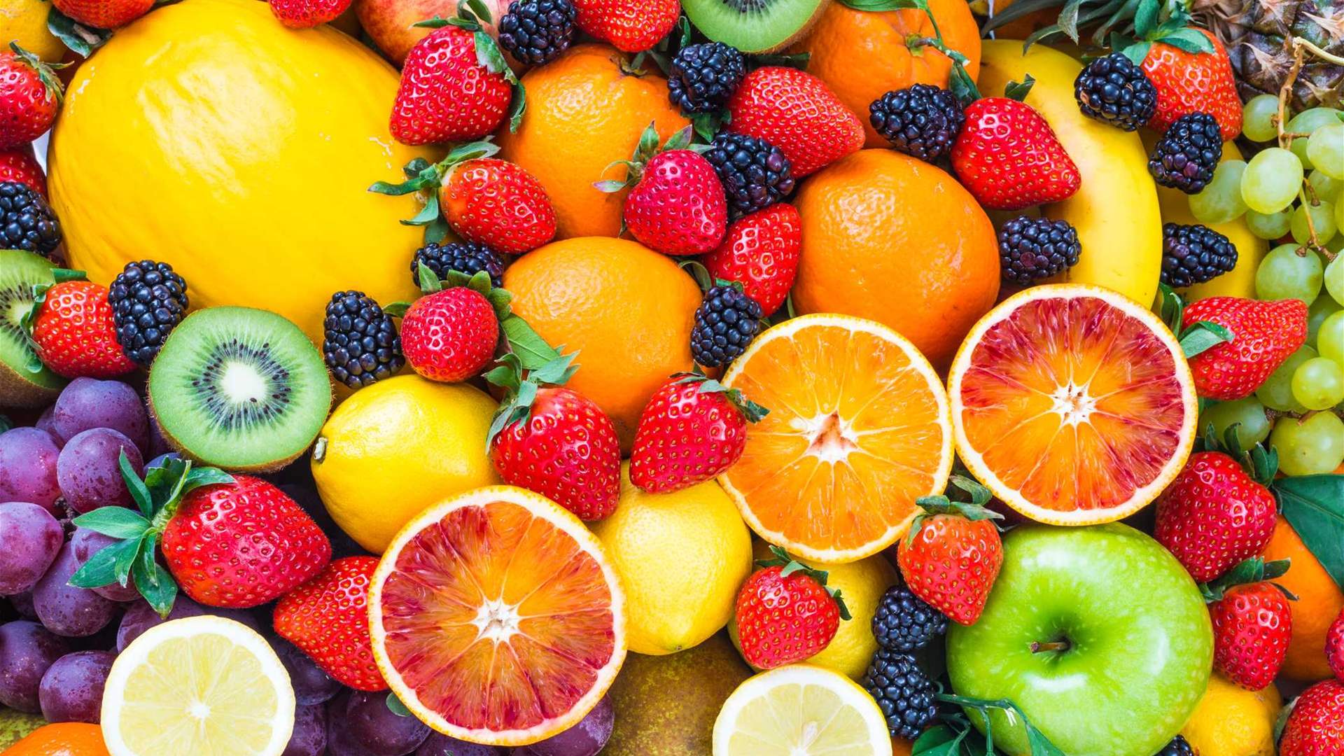 هذا النوع من الفاكهة يحمي من الترسبات الدهنية التي تسبب النوبات القلبية والسكتات الدماغية!