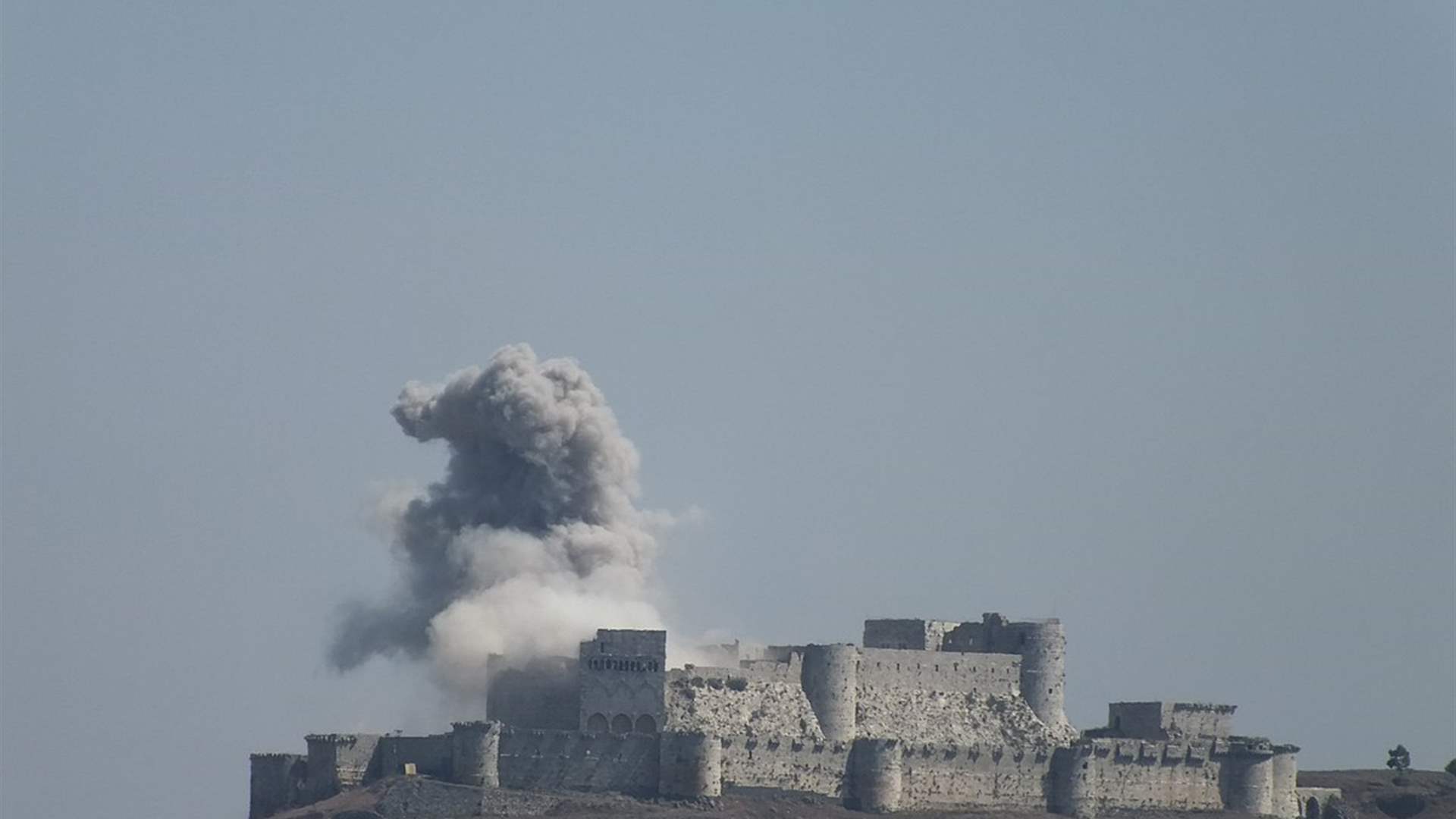 Fire destroys 19th century heritage house in central Damascus