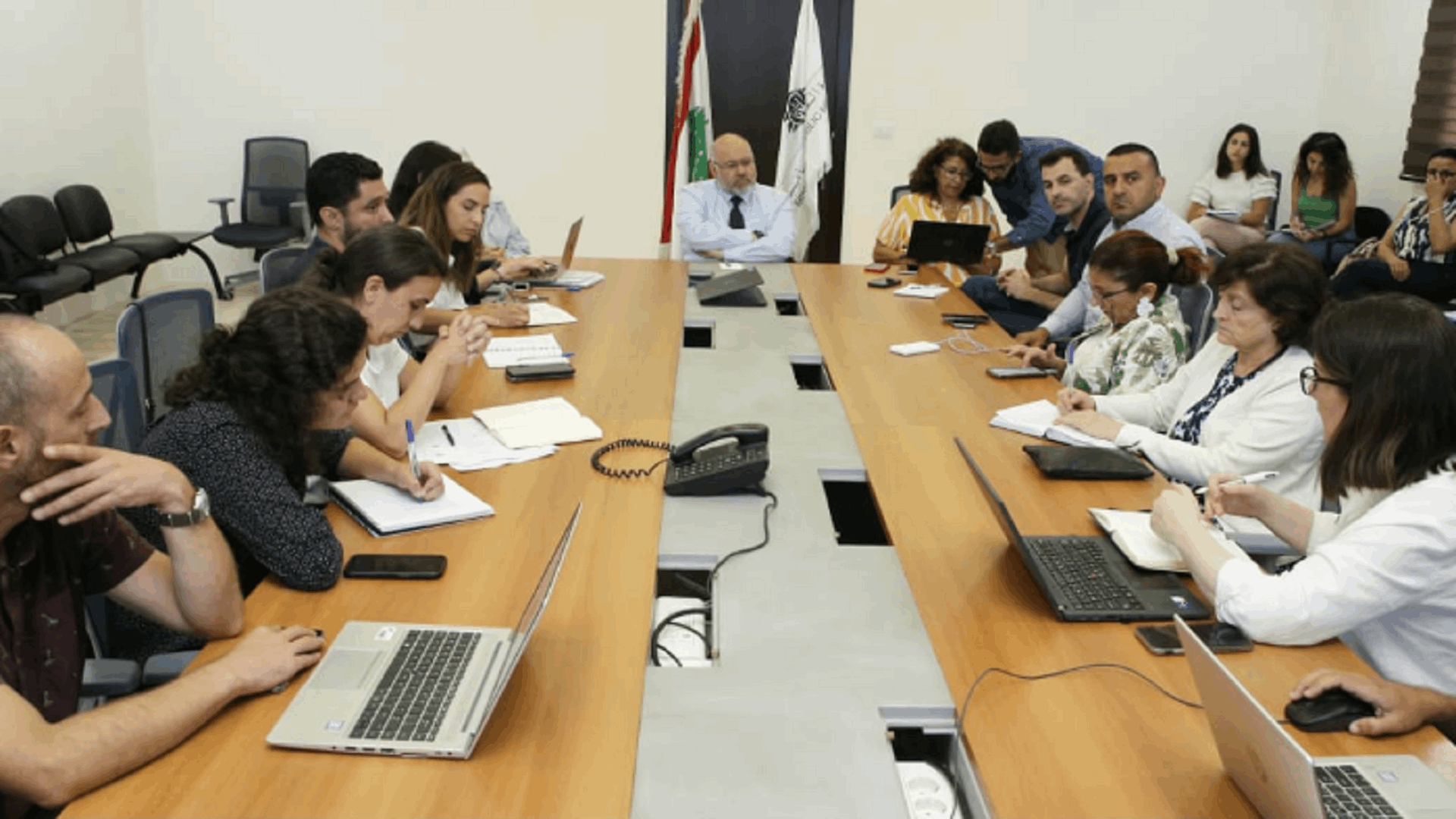 الأبيض ترأس اجتماعا للجنة مكافحة الكوليرا في خطوة إستباقية حتمها تزايد الإصابات في دول مجاورة