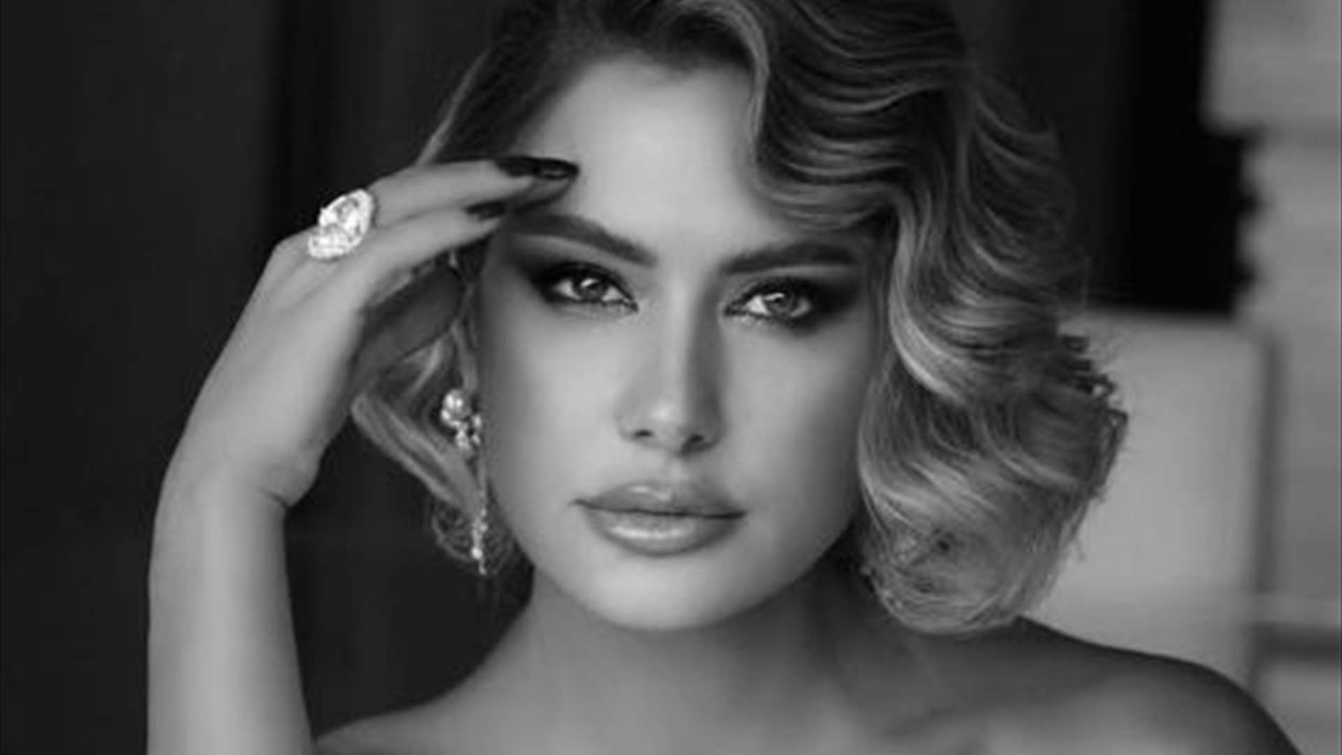 الموت يُفجع كارين سلامة بأعزّ الناس... &quot;شو طلع عمرك قصير&quot;