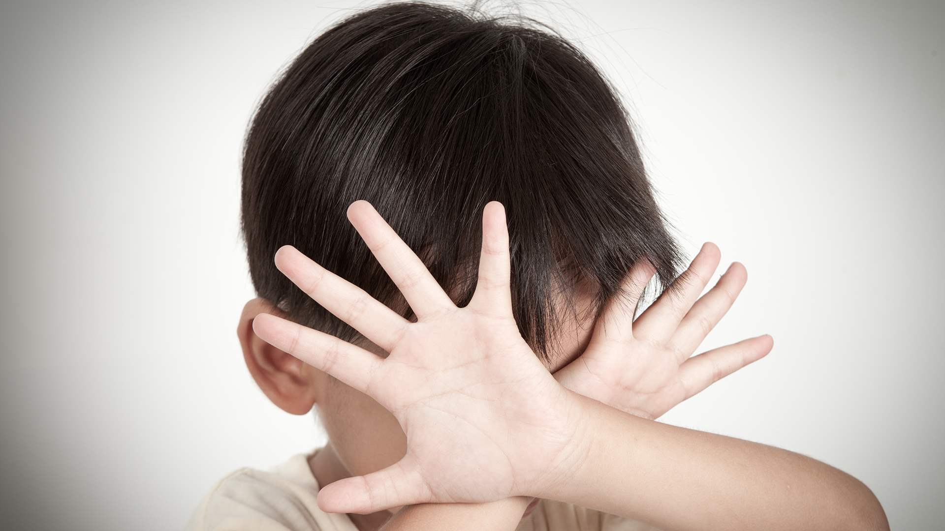 بسبب كنز... ذبحوا إبن الـ9 سنوات ودفنوا نصف جثته!