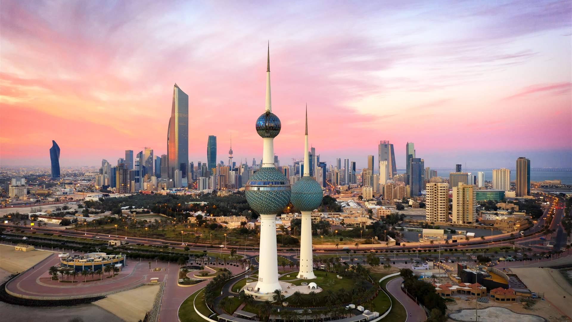 Kuwait&#39;s budget achieved a surplus for the first time in 9 years thanks to oil prices