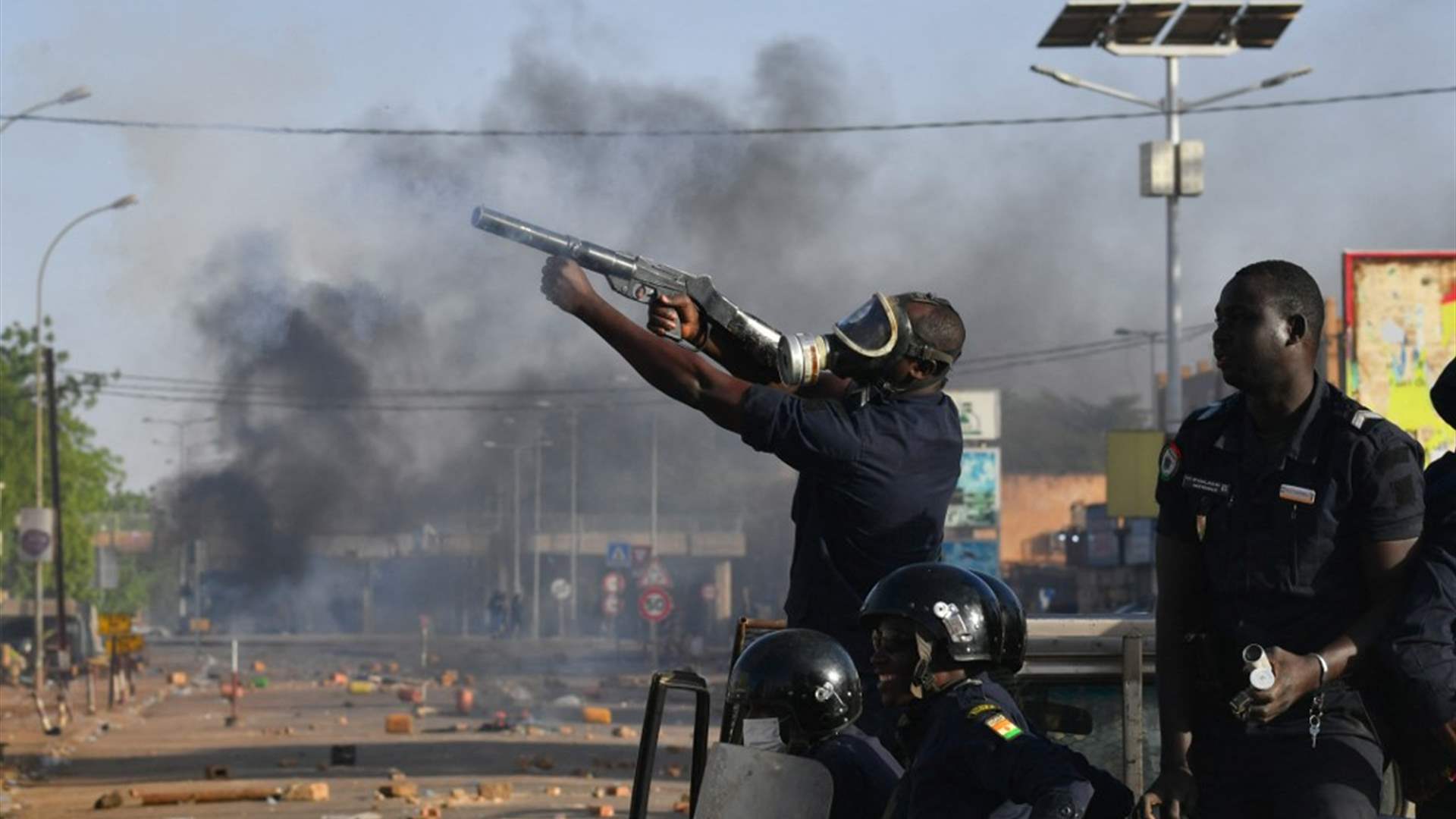 انقلابيو النيجر يحذّرون من "أي تدخل عسكري أجنبي"
