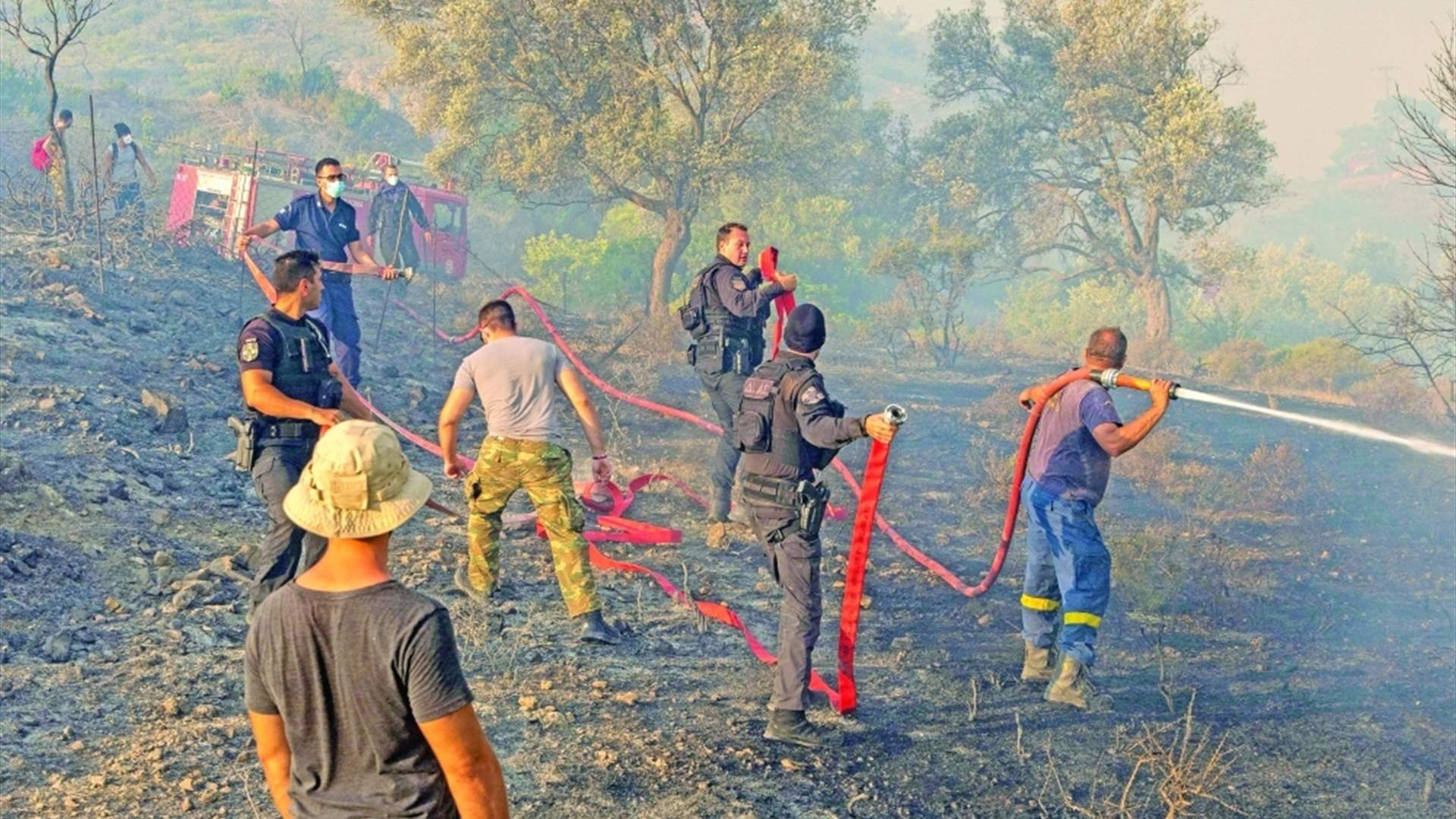 فرق الإطفاء في اليونان تؤكد سيطرتها على الحرائق