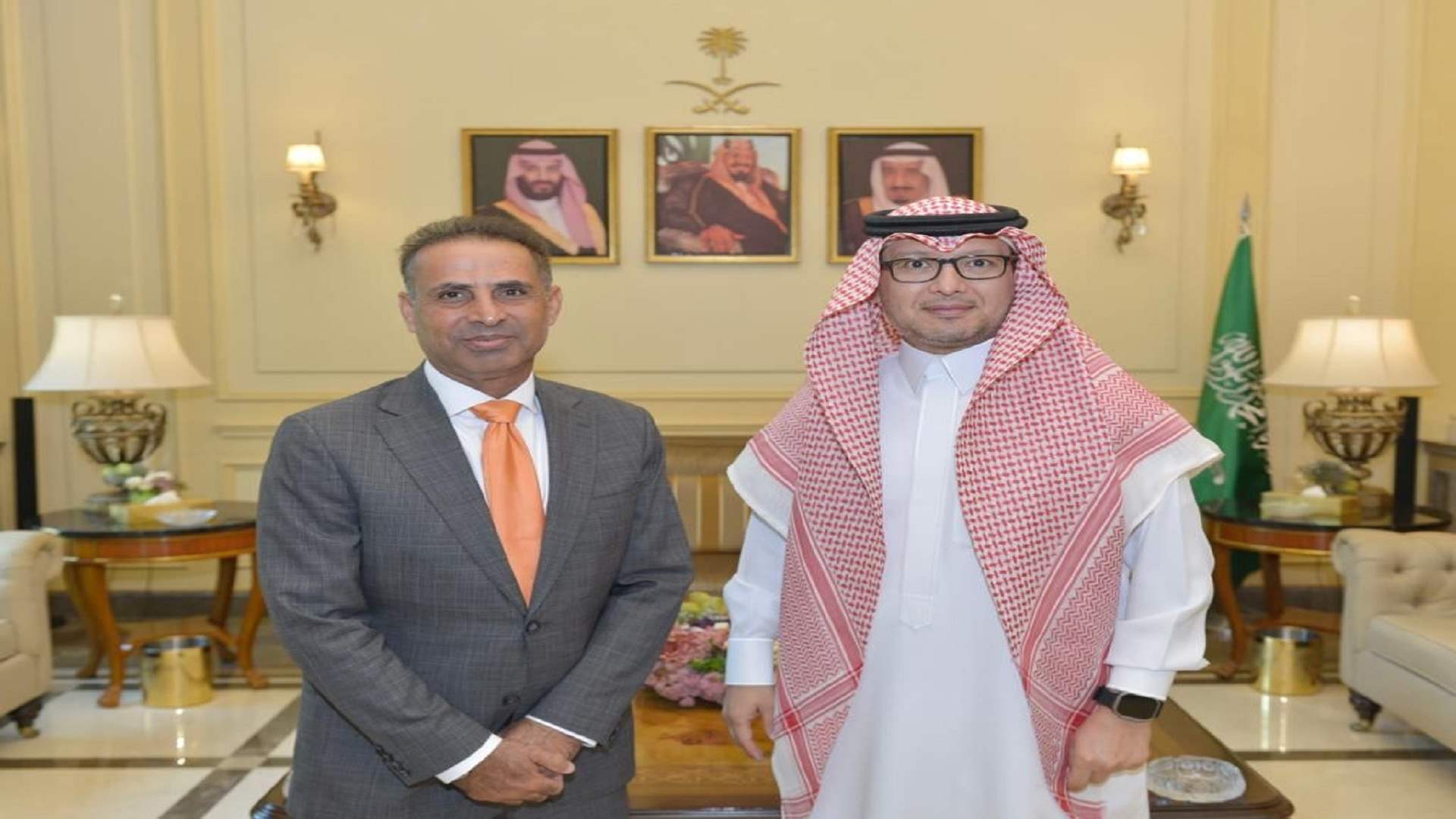 سفير خادم الحرمين الشريفين لدى لبنان يستقبل نظيره العُماني 