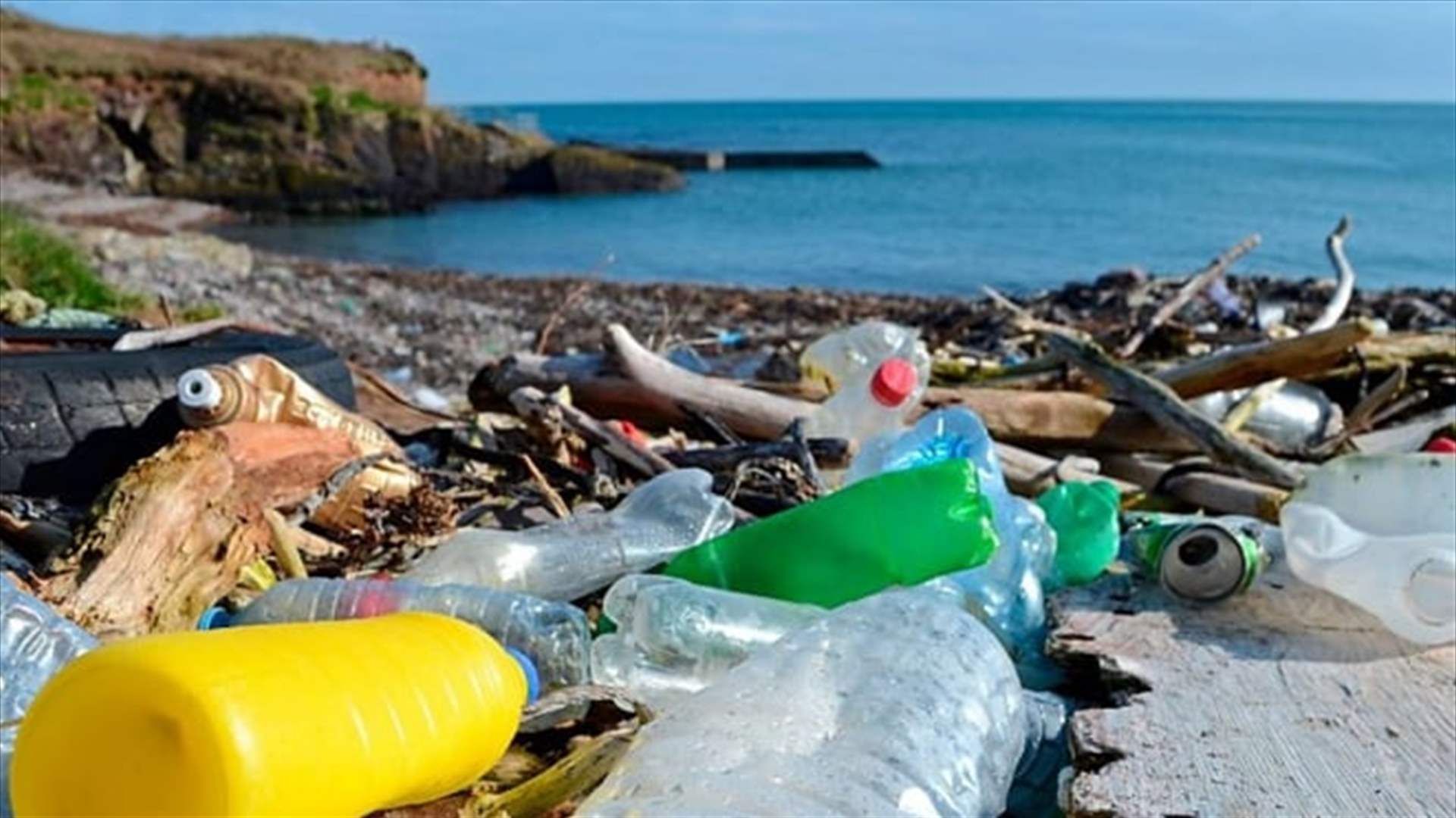 Ministry of Environment releases study on waste on Lebanese coastline