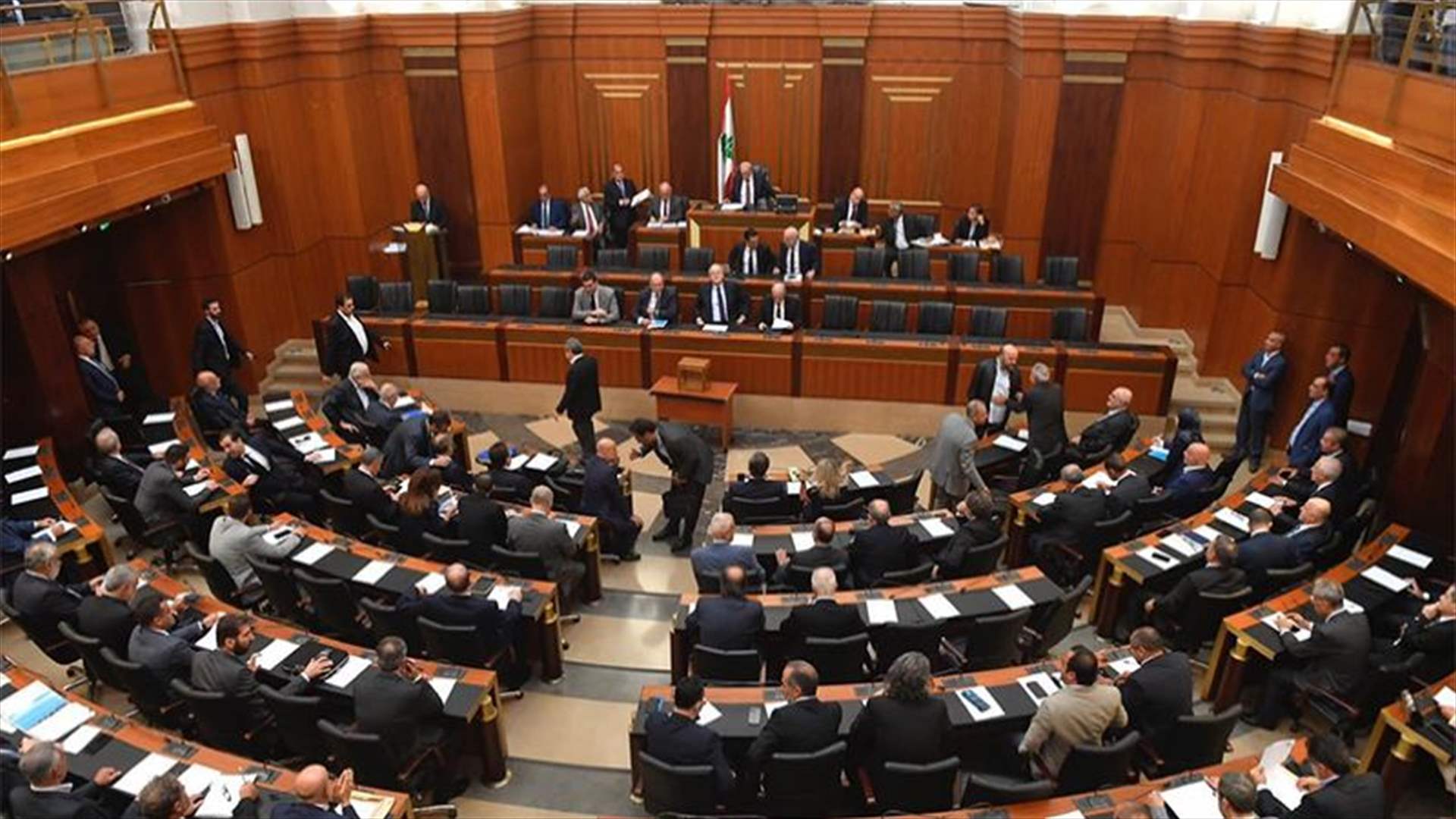 الاقتراض من مصرف لبنان... لا مشروع قانون ولا اقتراح قانون ولا من يحزنون (الجمهورية)