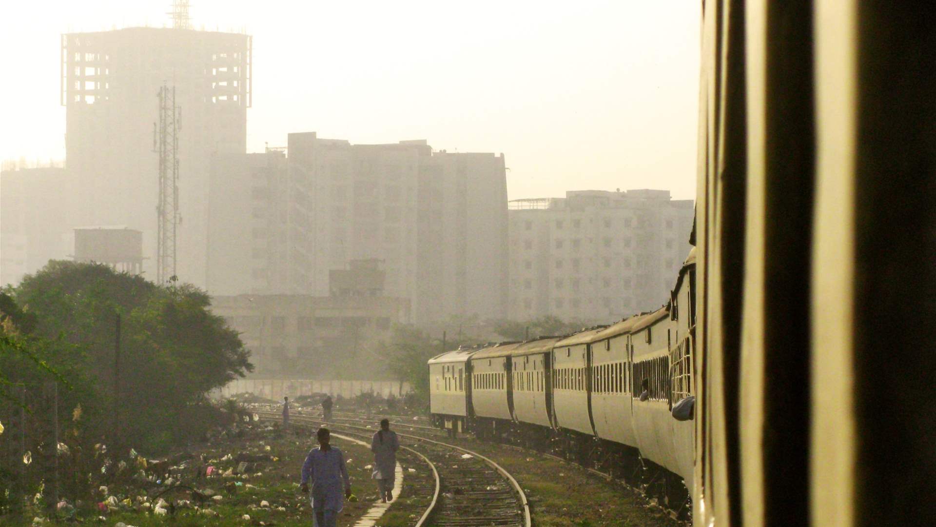 At least 15 killed after train derailment in Pakistan