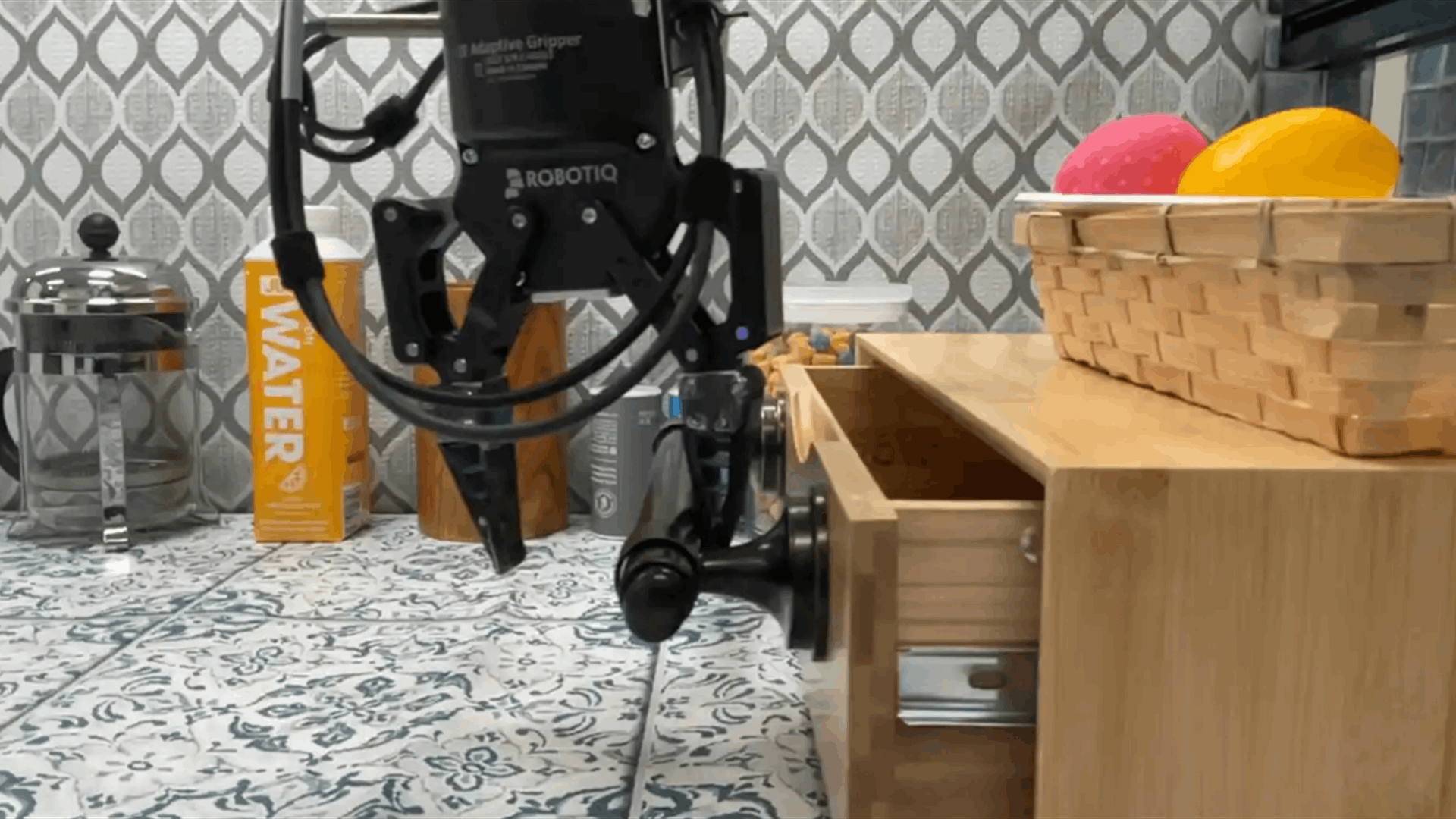Human toddlers are inspiring new approaches to robot learning