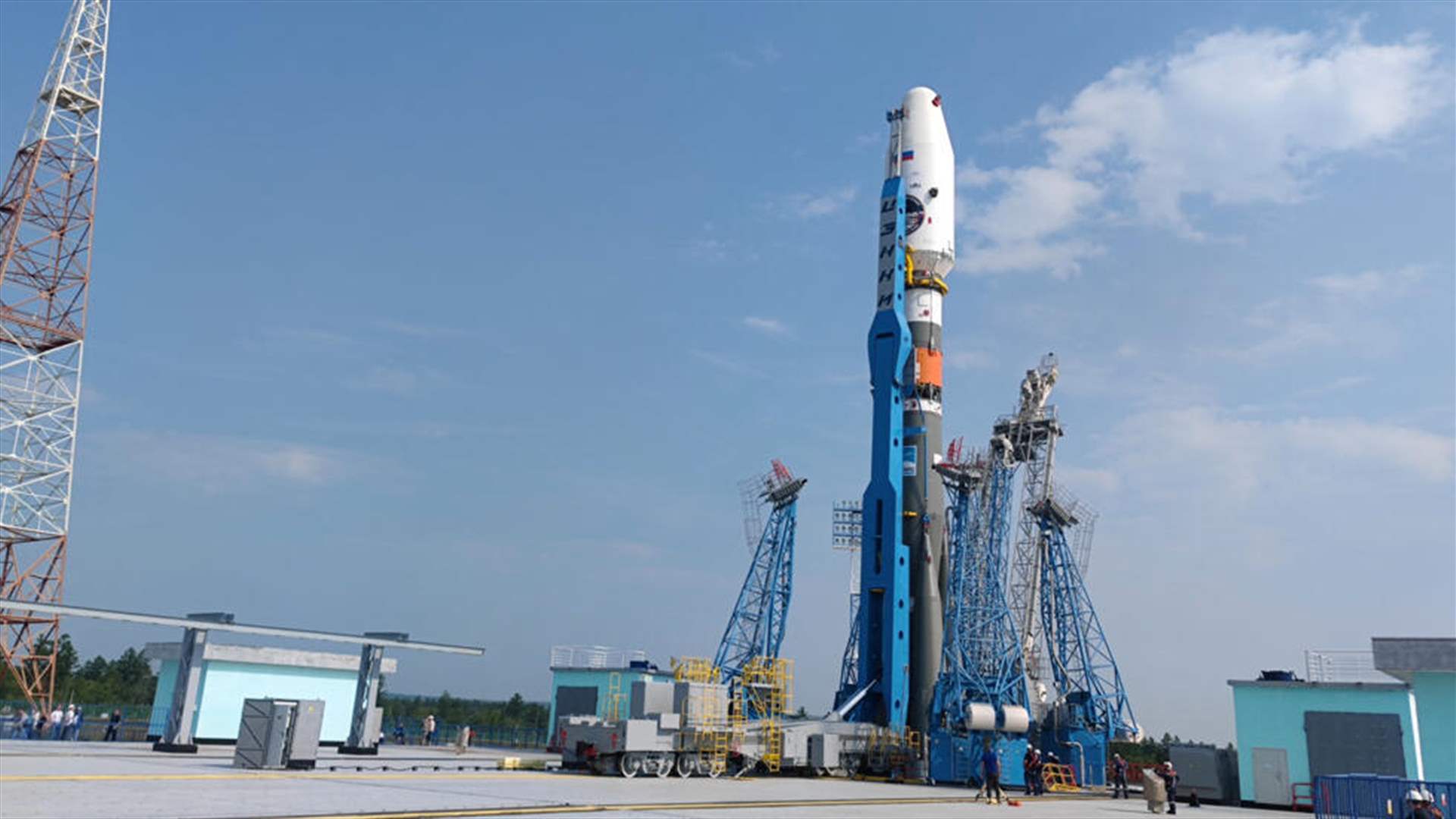 وكالة الفضاء الروسية: روسيا تطلق صاروخًا يحمل مسبارًا إلى القمر