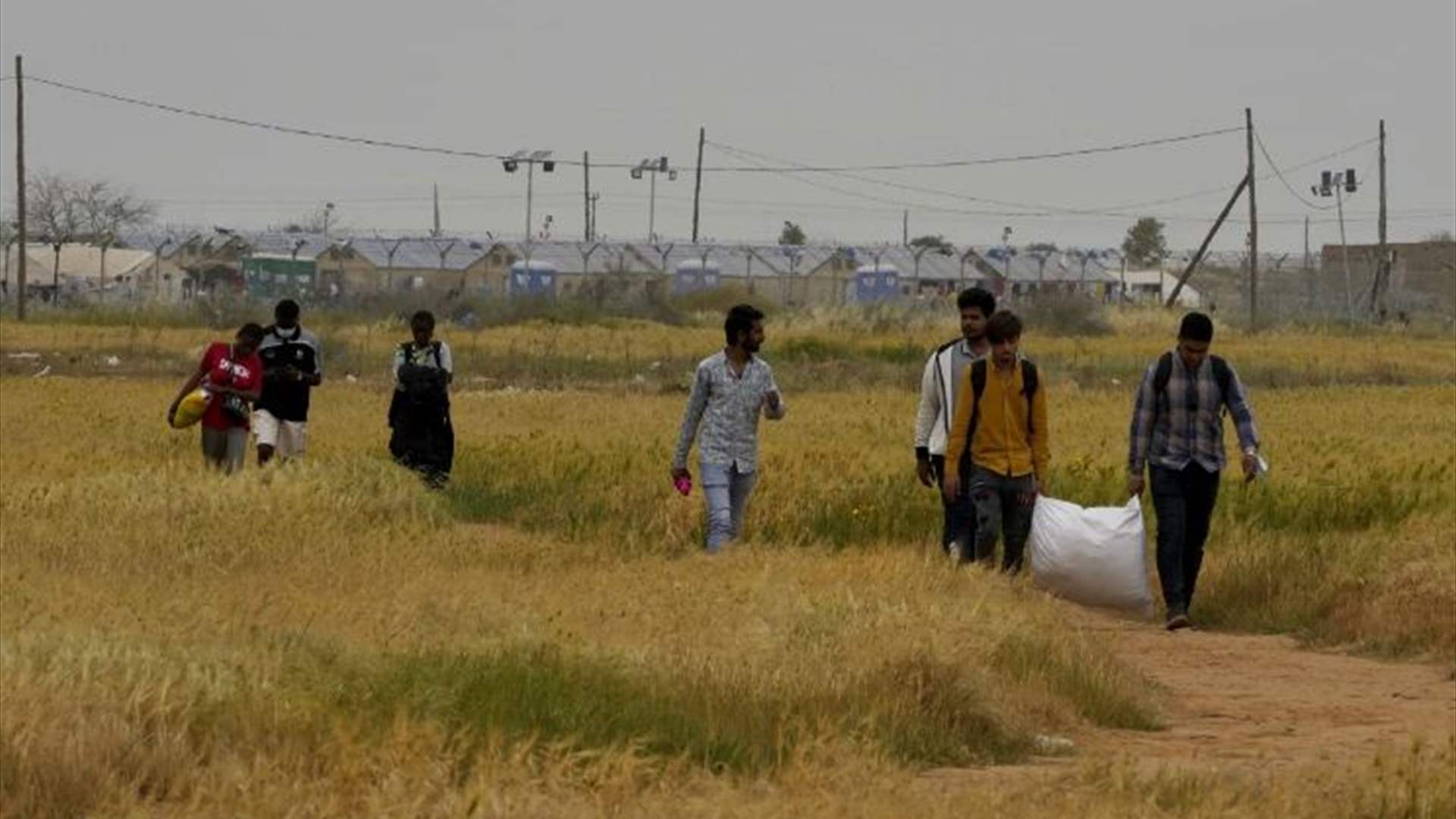 قبرص أعادت اكثر من 100 مهاجر سوري إلى لبنان 