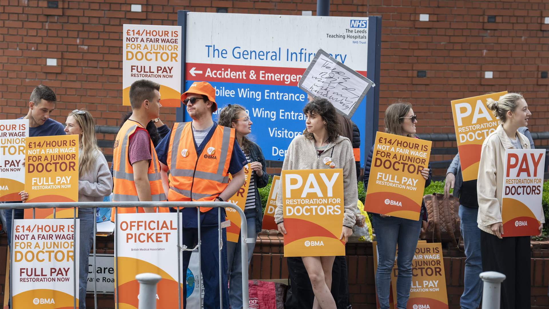 New doctors' strike in England hospitals