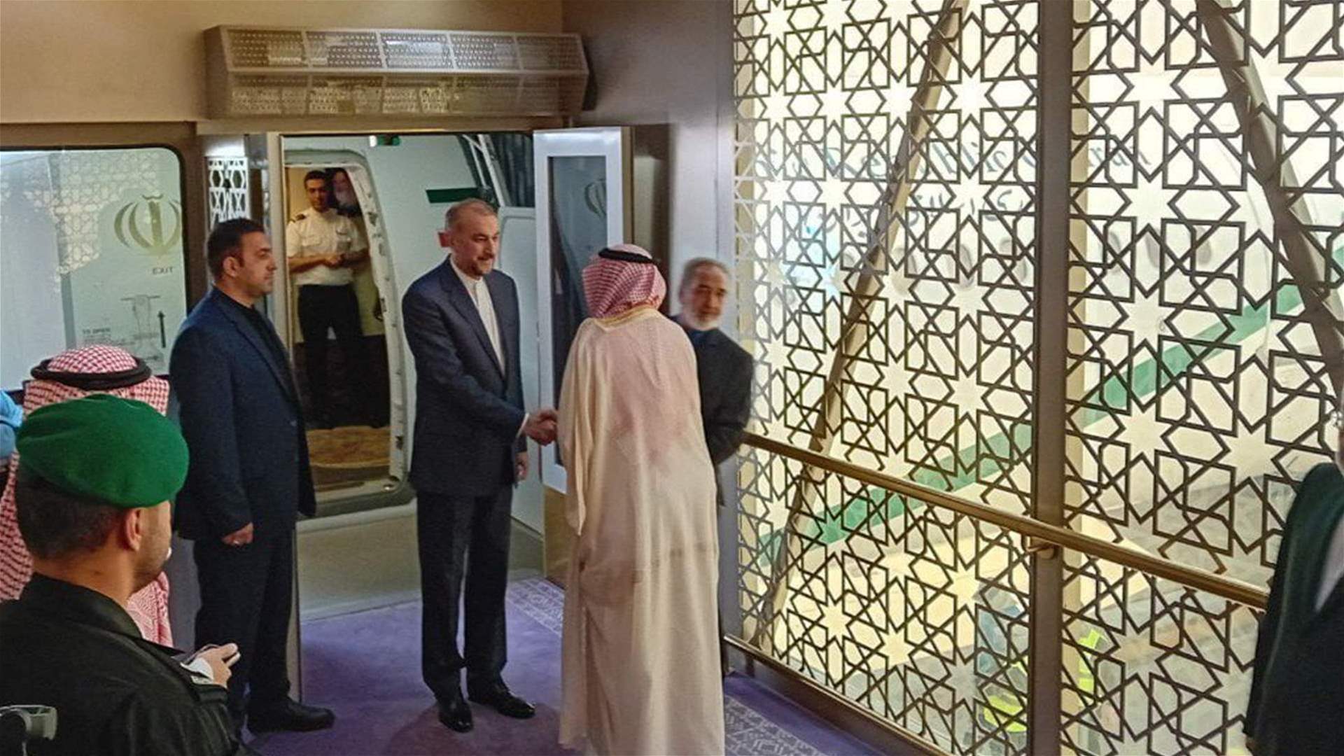 وزير الخارجية الإيراني يصل إلى الرياض في أول زيارة للمملكة منذ استئناف العلاقات