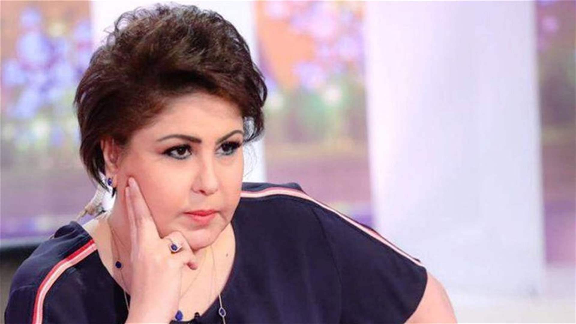 فجر السعيد تسخر من انقطاع الكهرباء في مطار بيروت: "ماحد قالكم تضايقوني"