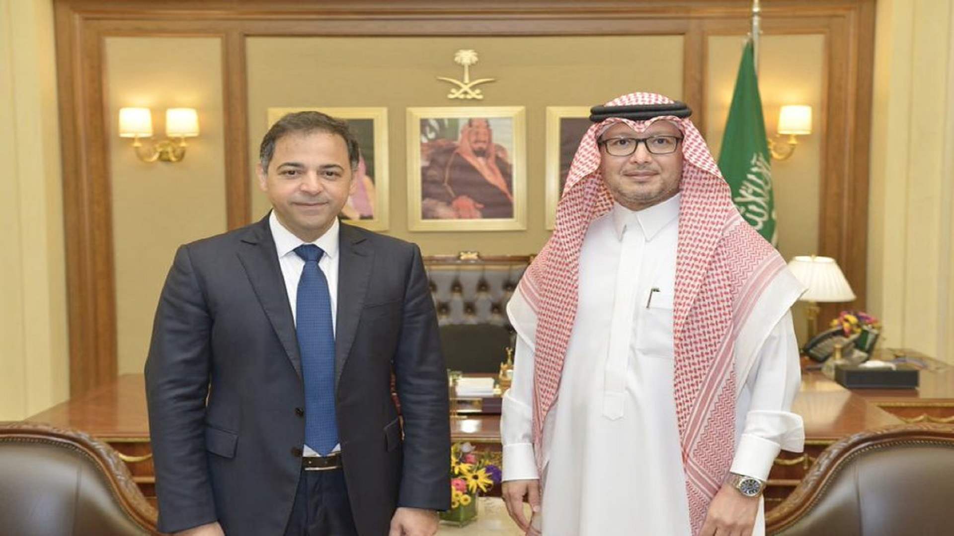 منصوري طلب في لقائه مع بخاري مساندة مالية للقوى الأمنية والعسكرية (النهار)