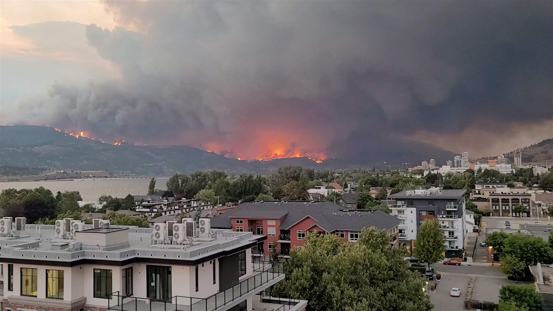 Deployment of armed forces in British Columbia in Canada to address wildfires