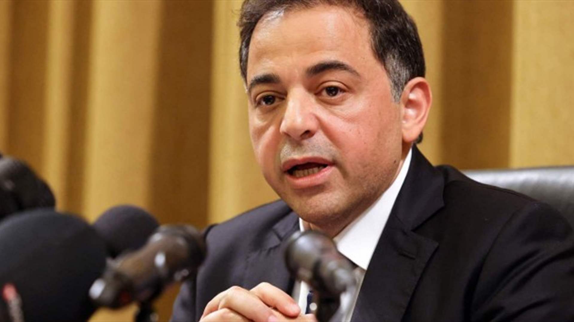 الوضع النقدي العام للمصرف المركزي والعلاقة بين المصرف و الدولة في مؤتمر منصوري غدًا (اللواء)
