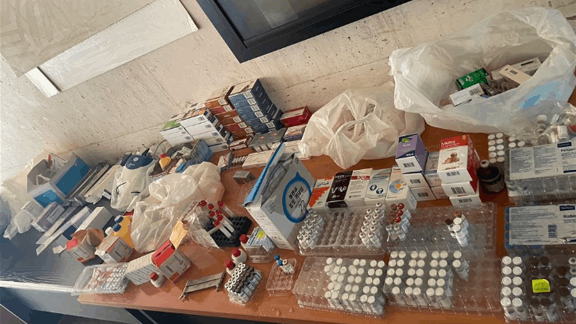 وزارة الزراعة دهمت محالًا لبيع الحيوانات وأقفلت عيادتين بيطريتين في الأوزاعي والجناح