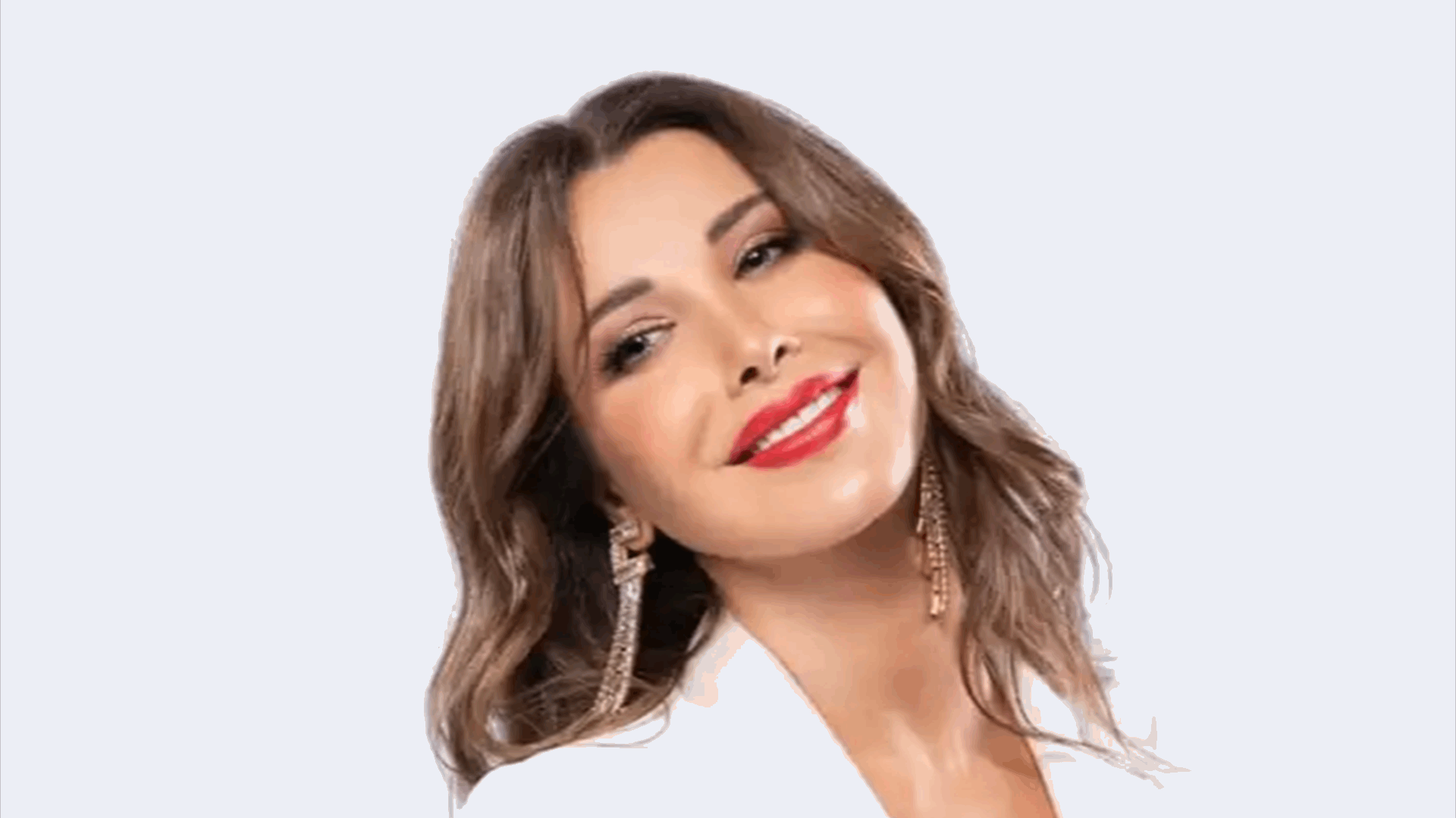 نانسي عجرم تحتفل...15 سنة من الحب! (صورة)