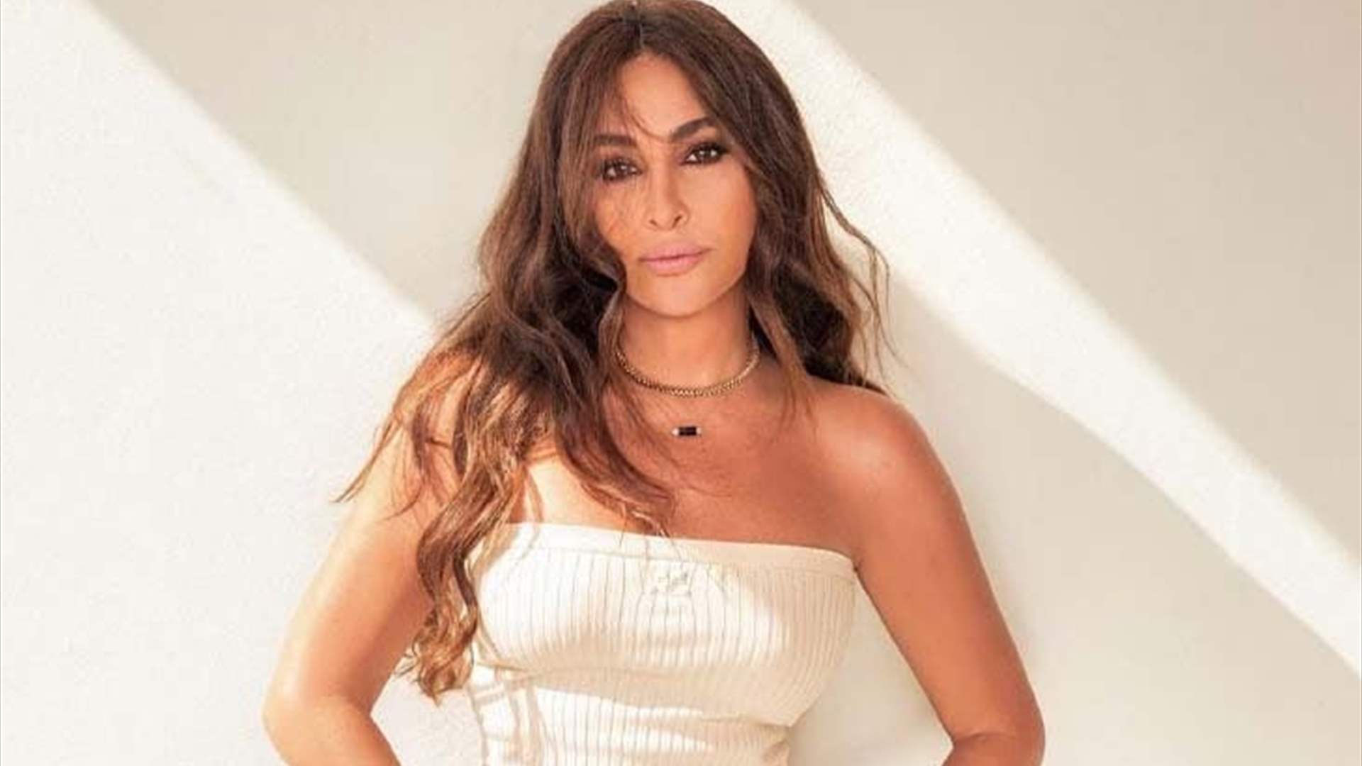 برسمٍ كاريكاتوري مُعبّر... اليسا تعلّق على المشاهد الموجعة في المغرب 