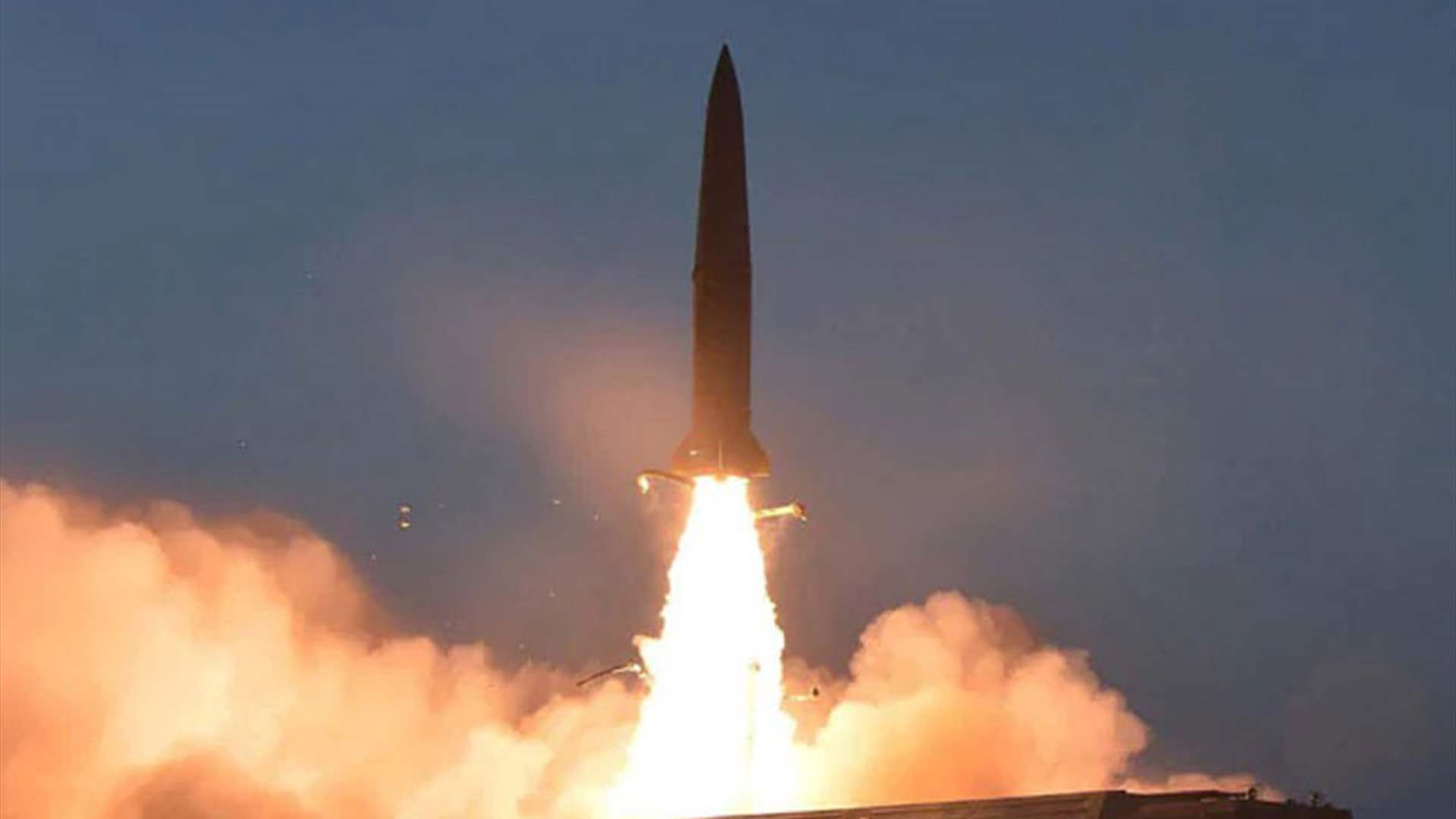 North Korea Launches &quot;Unspecified Ballistic Missile&quot; : Seoul