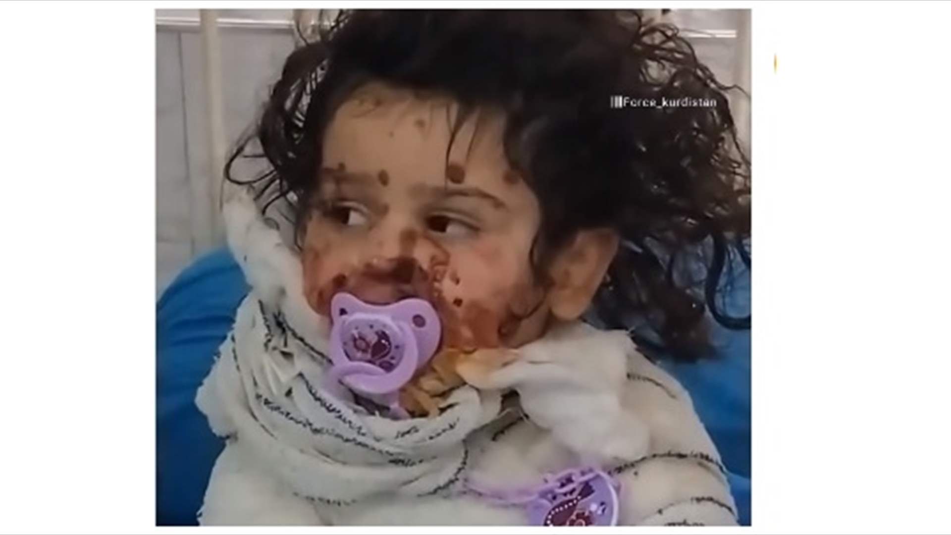 صورة طفلة قيل إنها ناجية من الفيضانات في ليبيا... ما حقيقتها؟