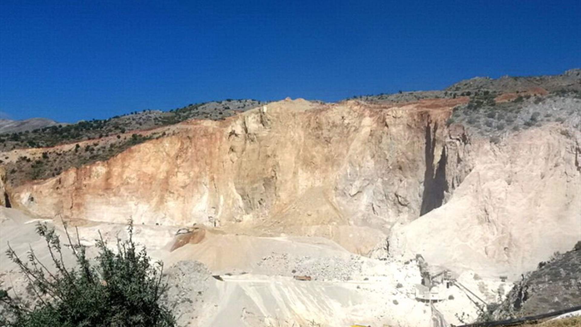  مسارات تحصيل المستحقات للخزينة من المقالع والكسارات