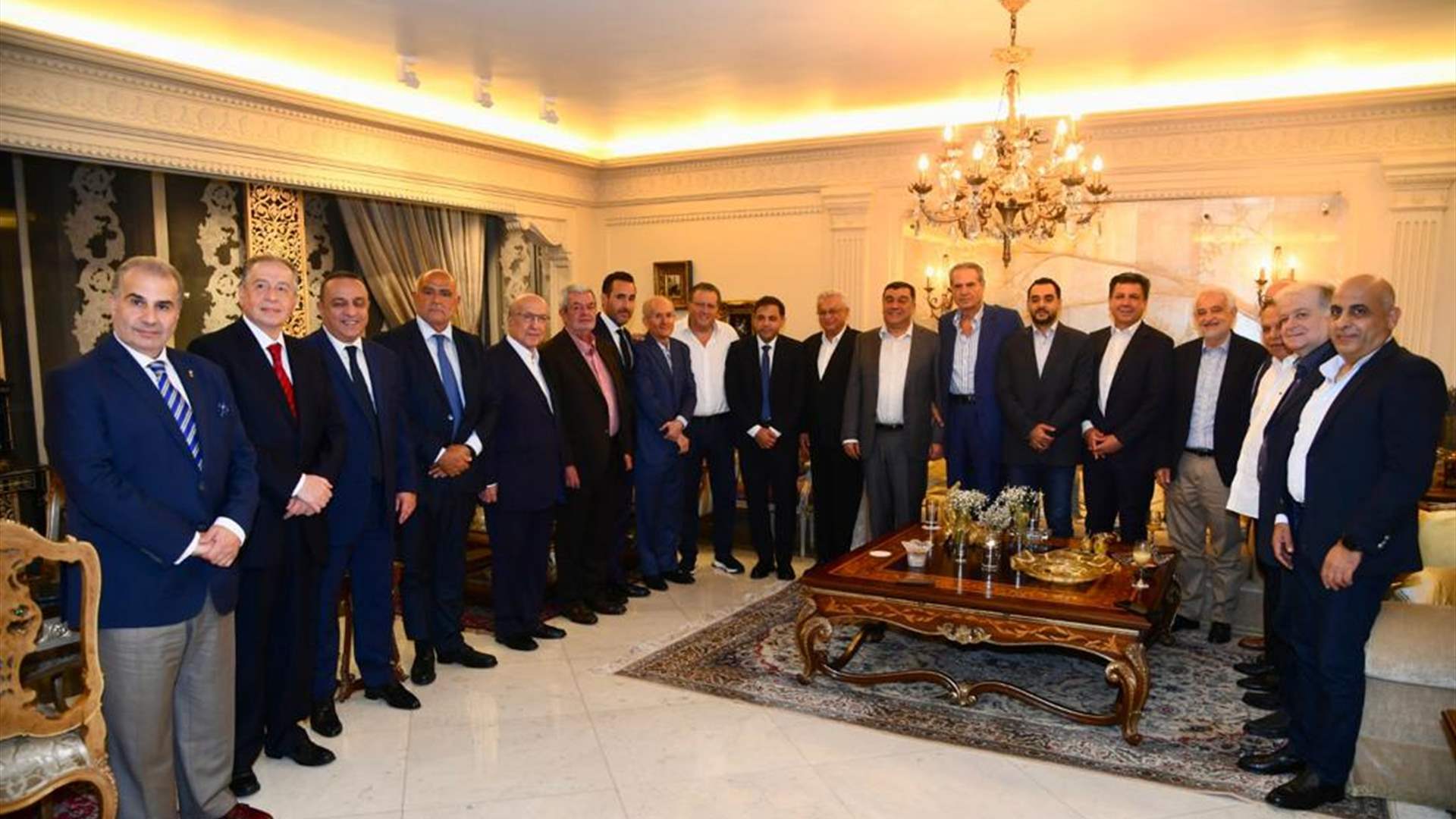 Collaborative Efforts Discussed Between Mansouri and Economic Bodies