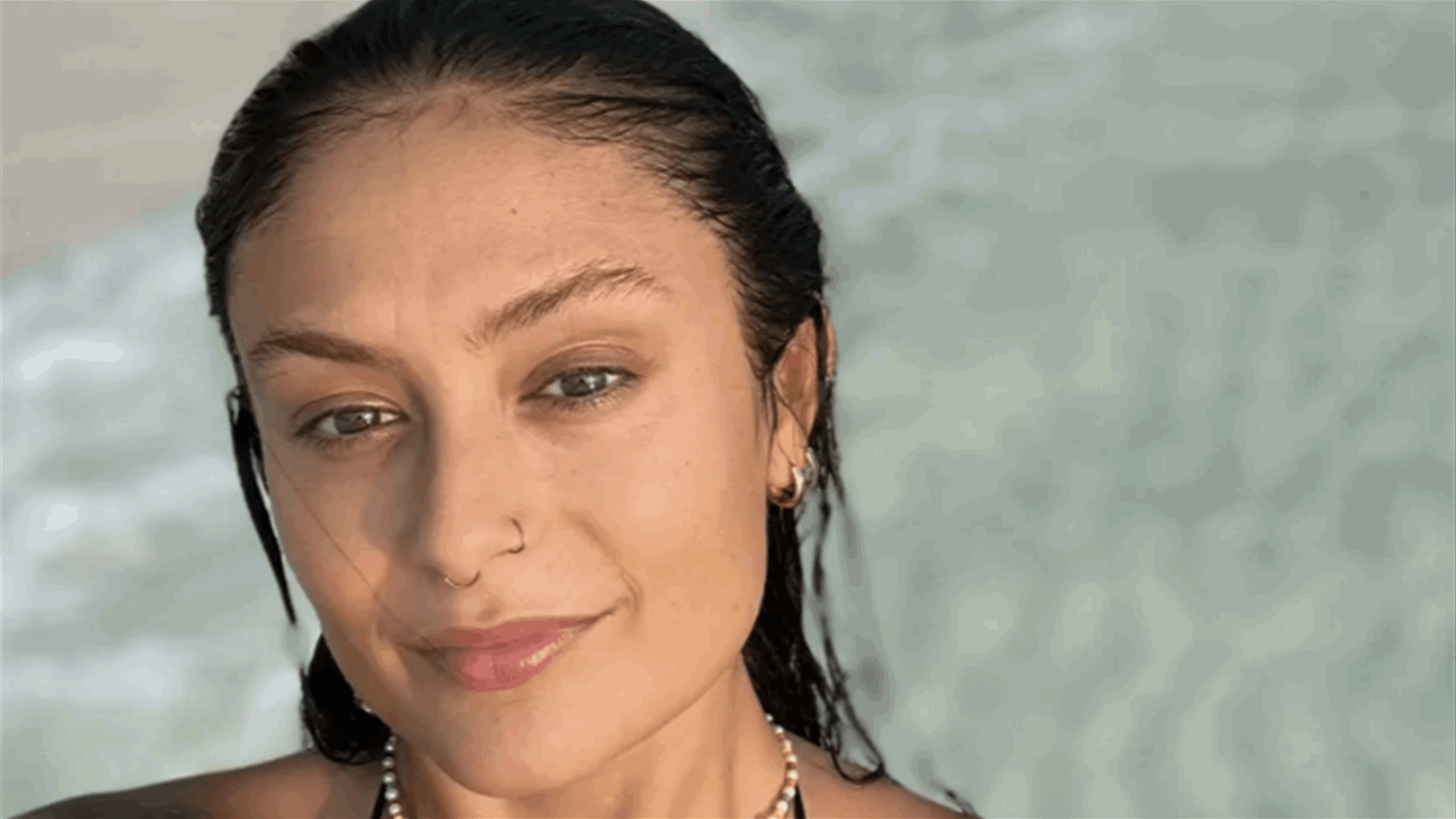 &quot;لقد شعرت دائمًا بالاختلاف في طفولتي&quot;...وما اكتشفته في سن الـ 11 كان صادماً!