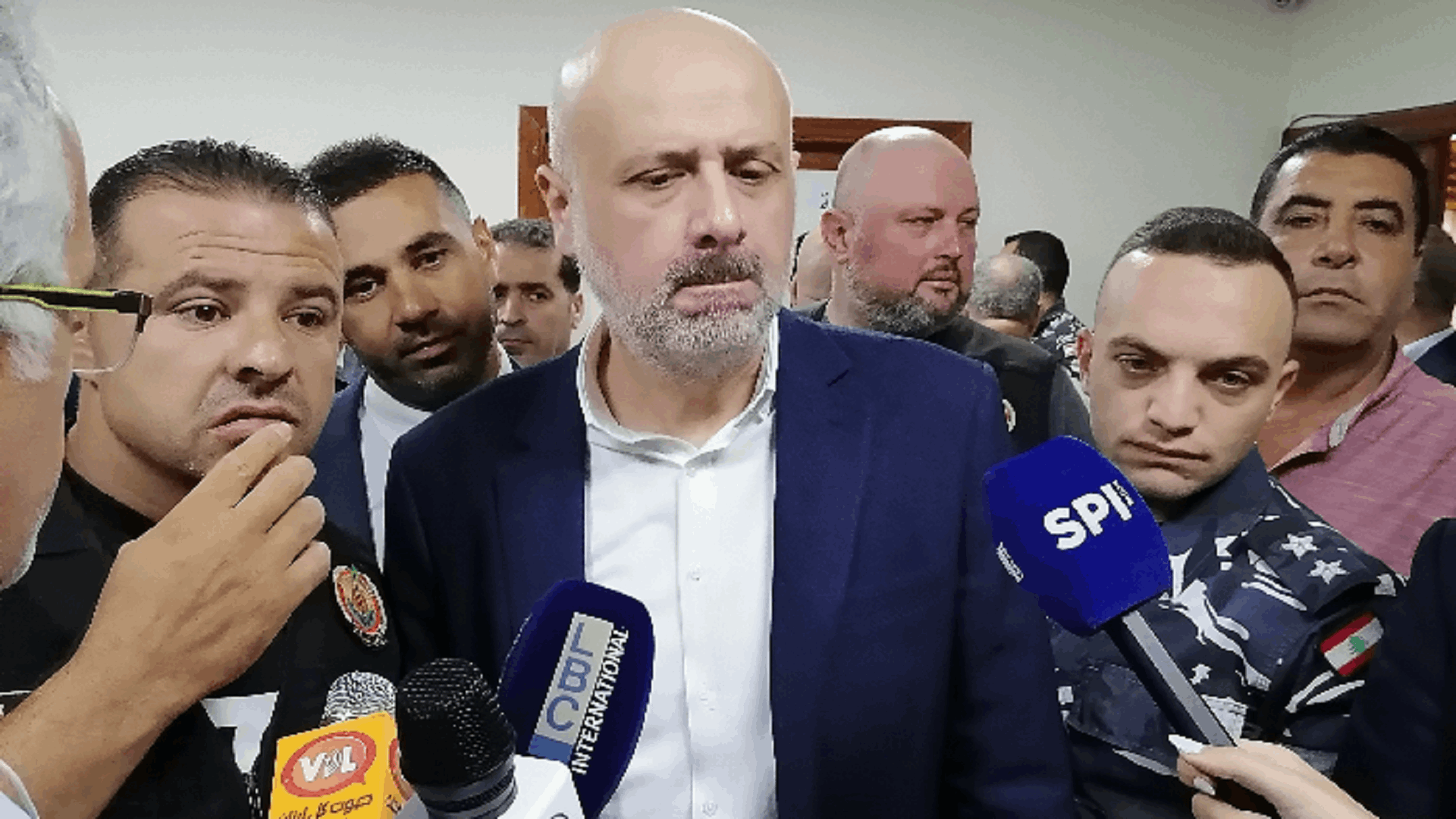 وزير الداخلية أدلى بصوته في انتخابات المجلس الشرعي الأعلى في طرابلس: نتمنى أن يكون الخيار الأفضل لما فيه مصلحة لبنان