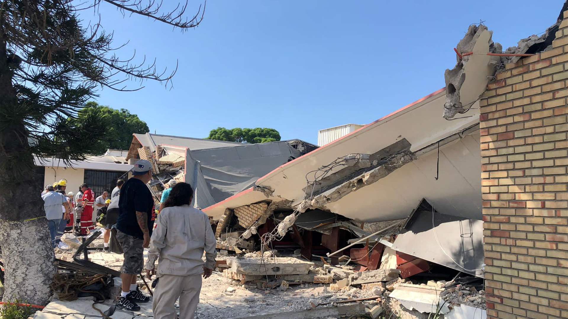 At least seven dead after church roof collapses in Mexico