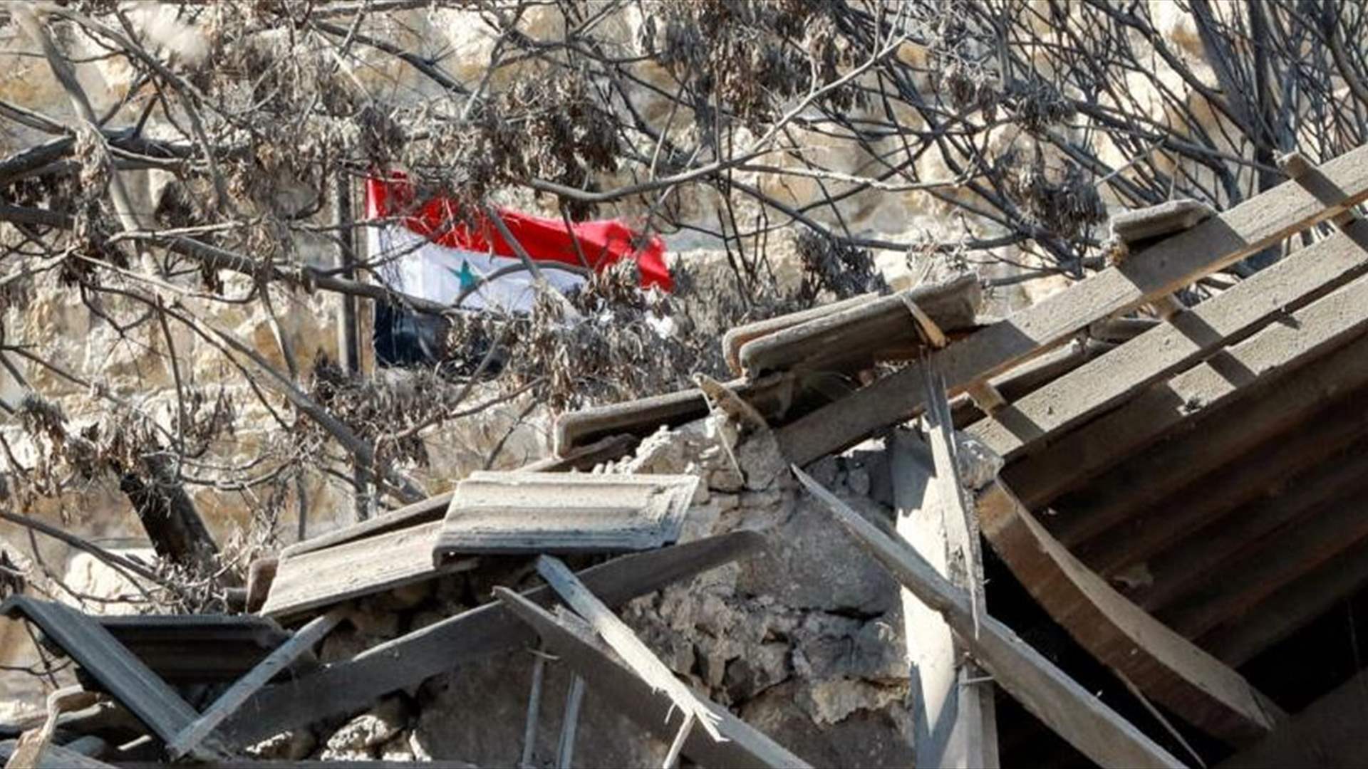 المرصد السوري: مقتل ستة مقاتلين موالين لطهران في قصف &quot;يرجّح&quot; أنه إسرائيلي على شرق سوريا