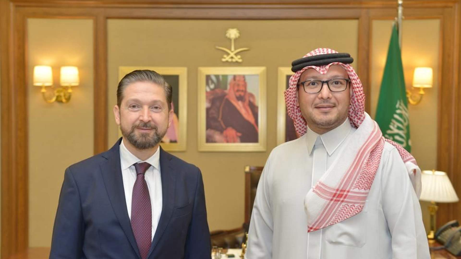 سفير المملكة العربية السعودية لدى لبنان يستقبل النائب فيصل كرامي