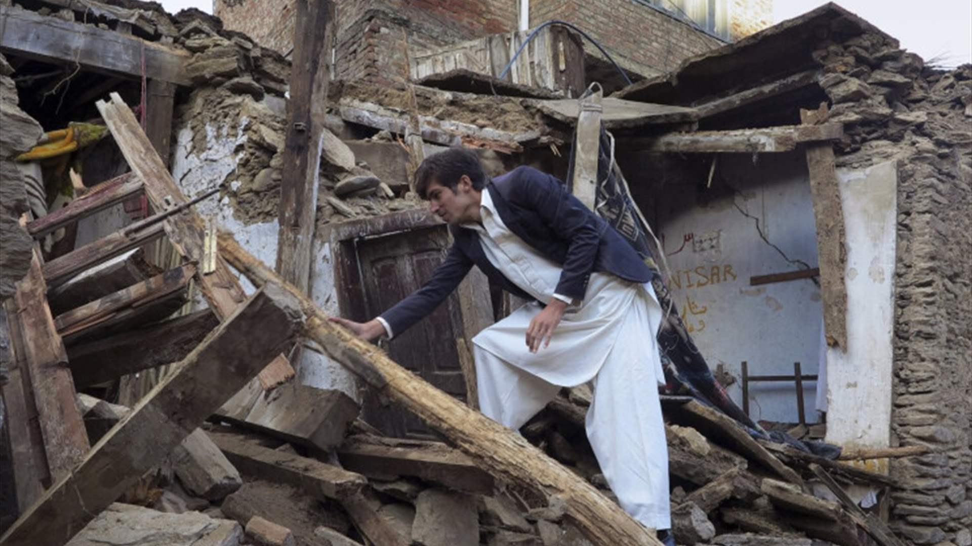 زلزال بقوة 6,3 درجات يضرب غرب أفغانستان