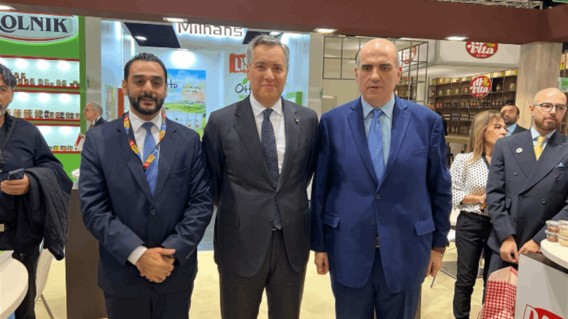 لحود وابو حيدر: لدعم المنتوجات الوطنية الزراعية وتسويقها في الداخل والخارج