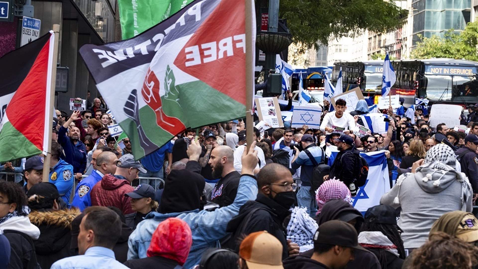 المئات يتظاهرون في نيويورك دعمًا لغزة ورفضًا للدعم الأميركي لإسرائيل