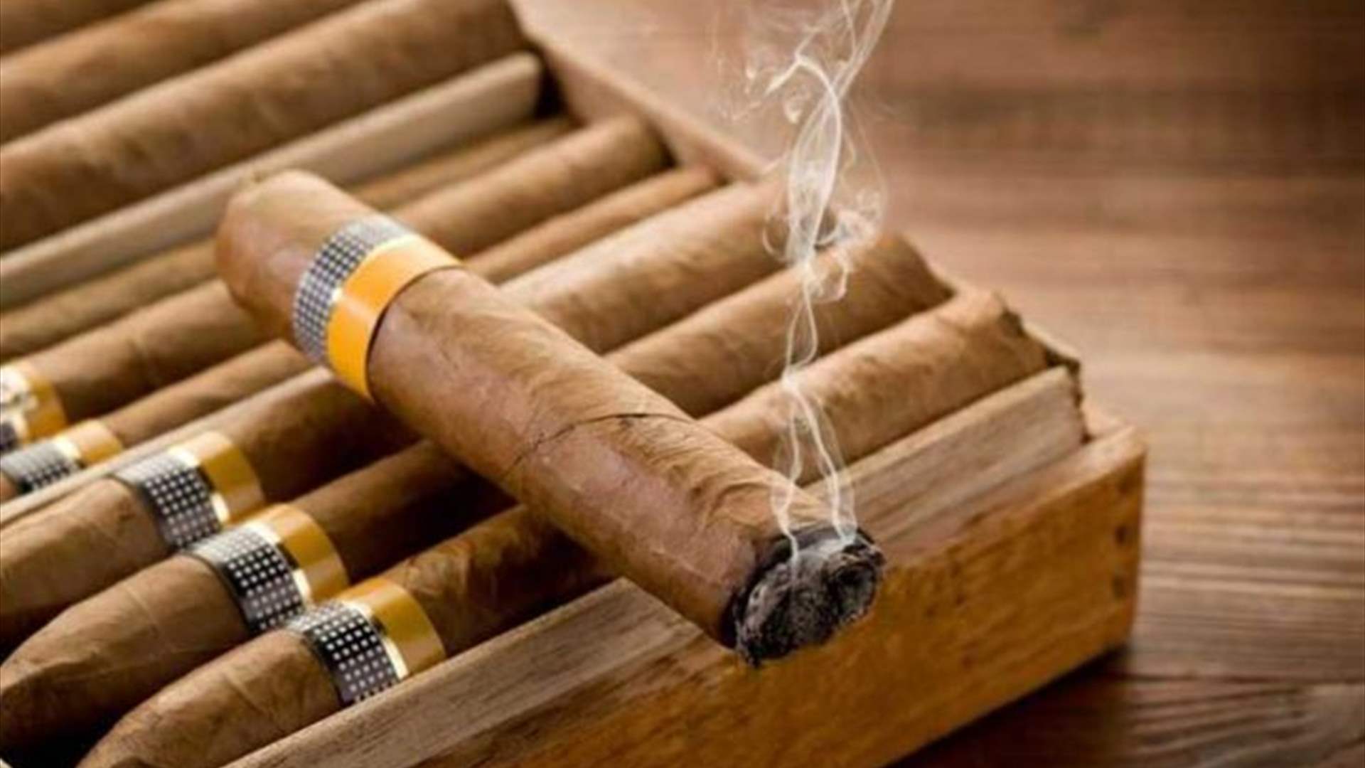 تصنيع علب السيجار فن عريق في كوبا 