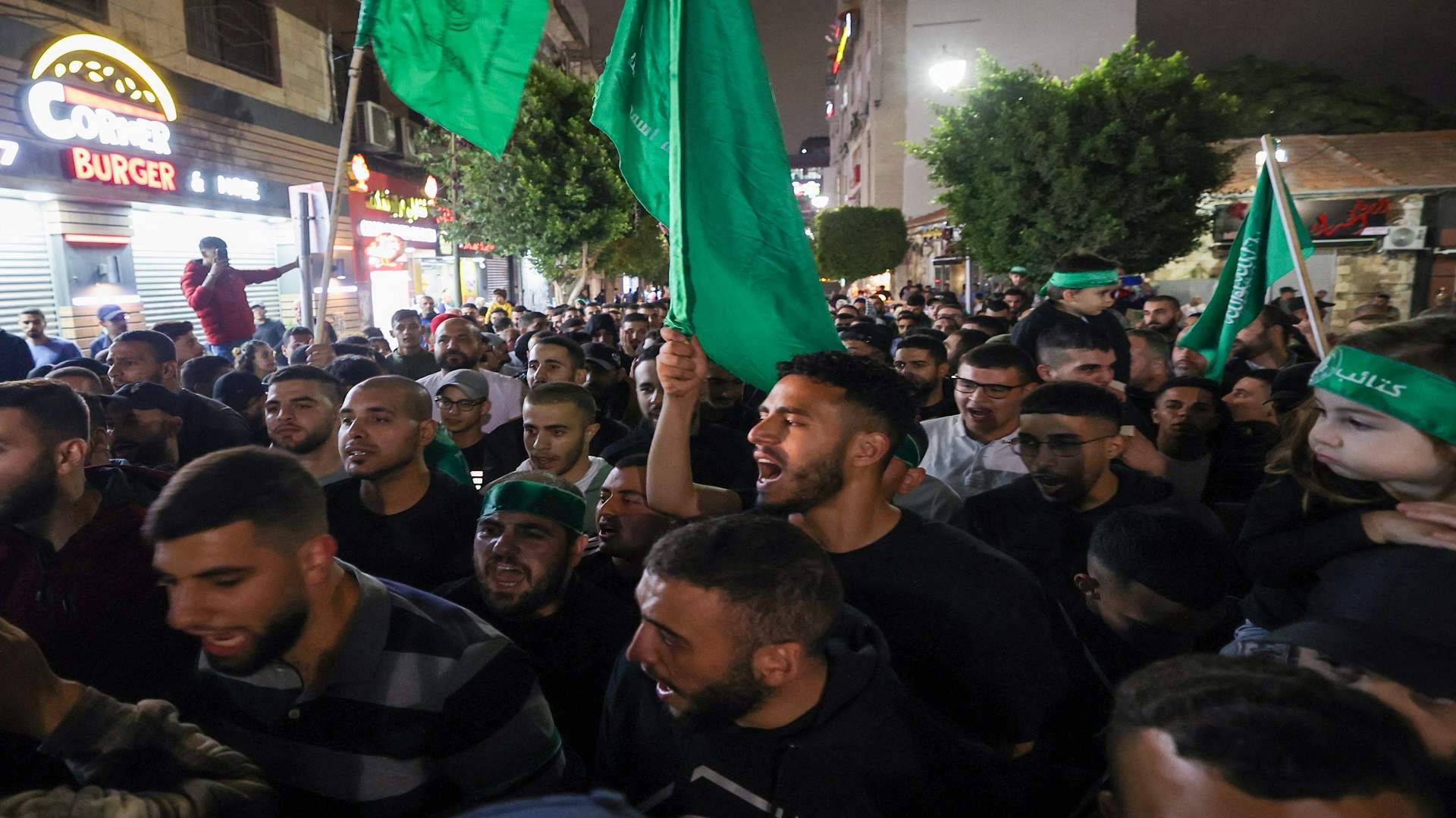 تظاهرة في رام الله دعما لقطاع غزة