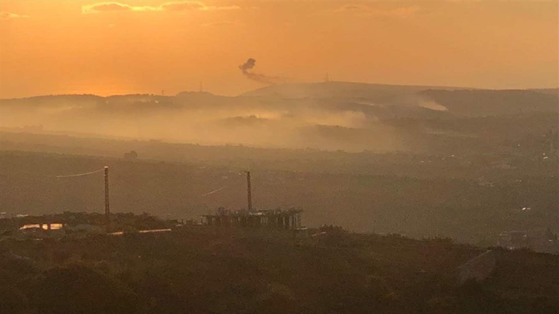 Israeli army launches incendiary phosphorus shells around Dhayra