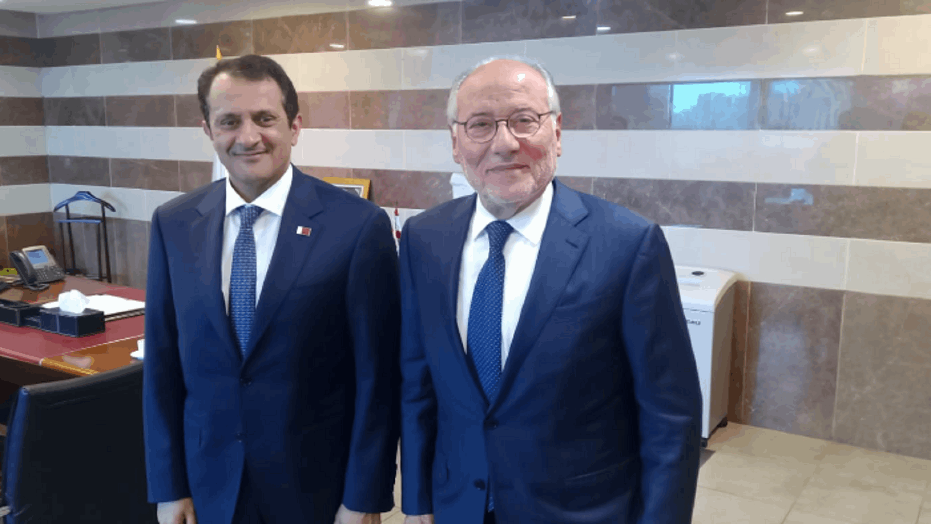 الحلبي ترأس اجتماعا لخلية الأزمة... السفير القطري: مستعدون لمساعدة لبنان بقوة بعد انتخاب رئيس للجمهورية