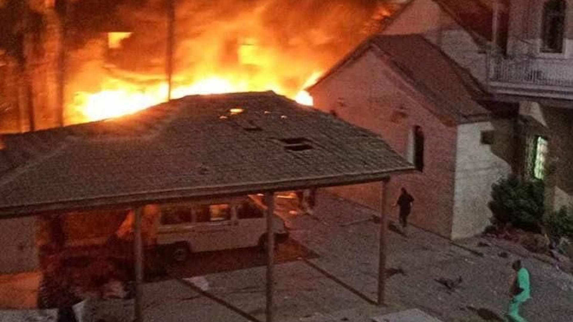 مقتل أكثر من 500 شخص في غارة إسرائيلية على ساحة مستشفى الأهلي في غزة