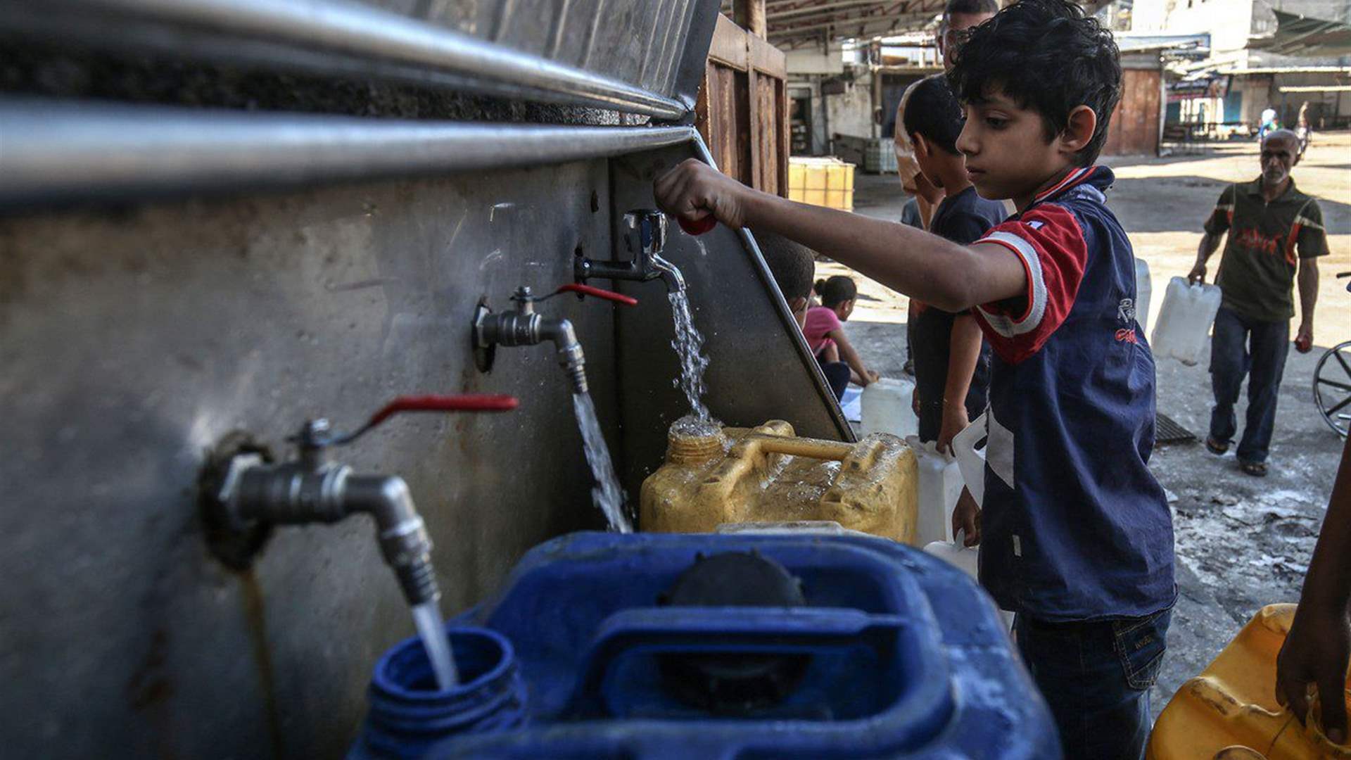 A lifeline in Gaza&#39;s water emergency: Accessing desalinated water