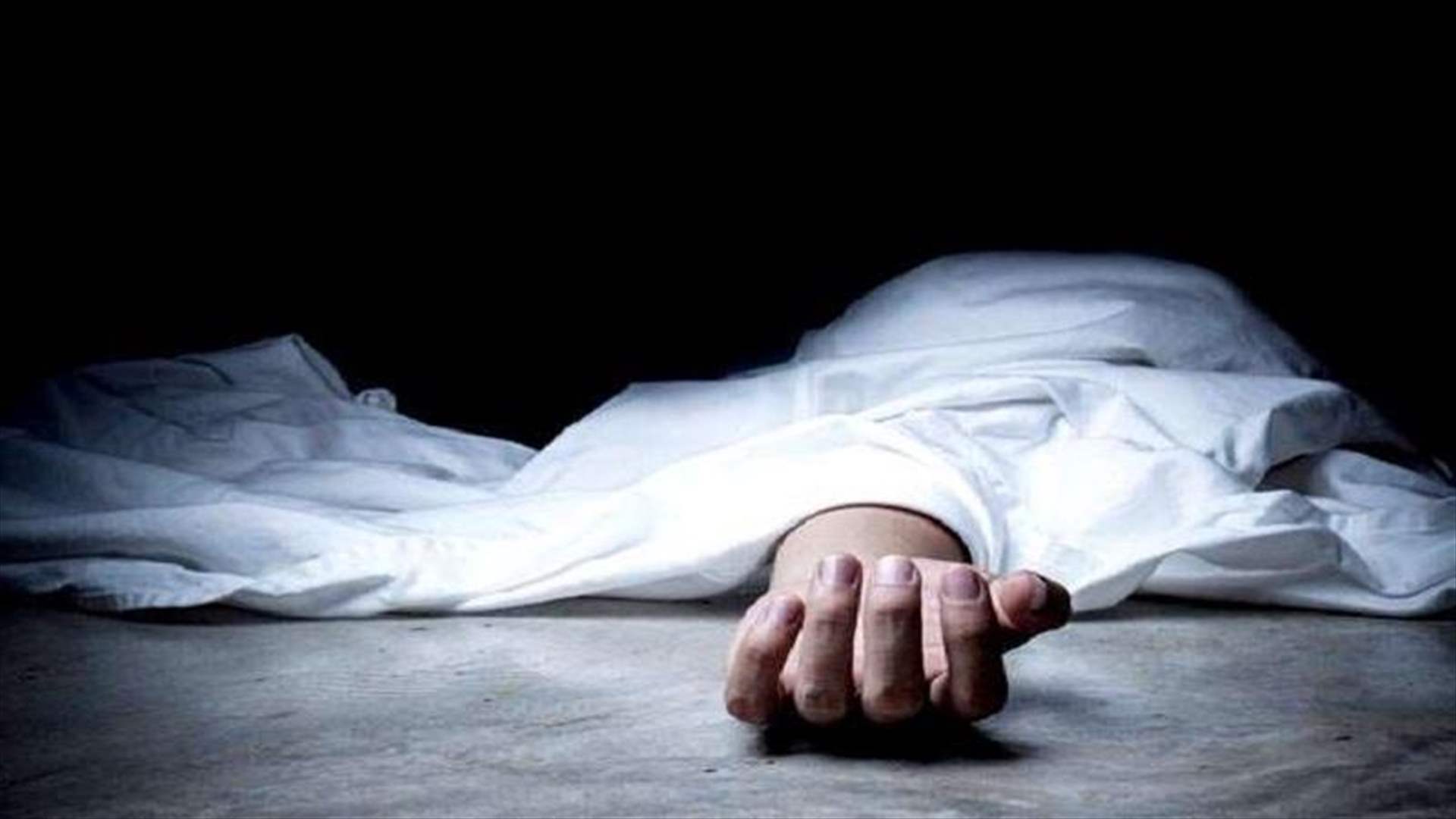 جثة مصابة بطلق ناريّ داخل فندق في طبرجا