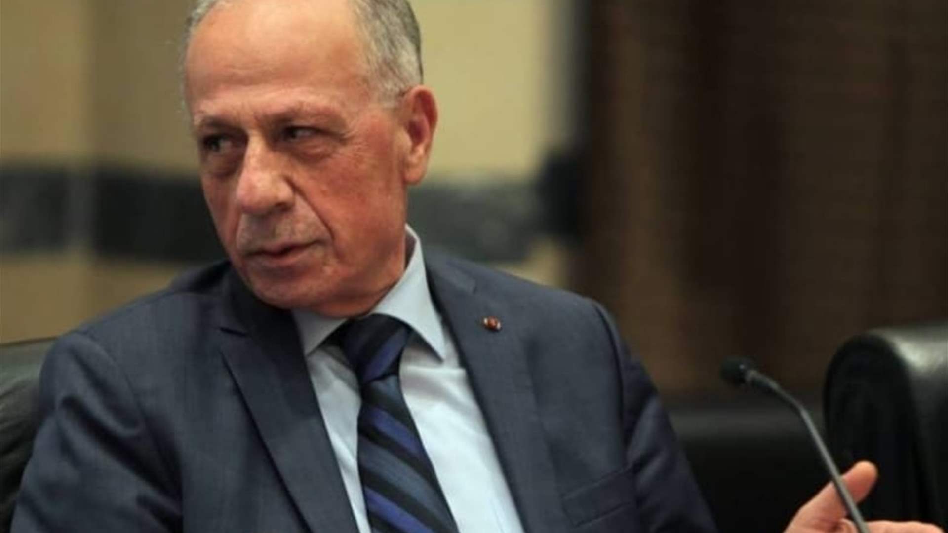 إشكال مع وزير الدفاع في السراي الكبير (اللواء)