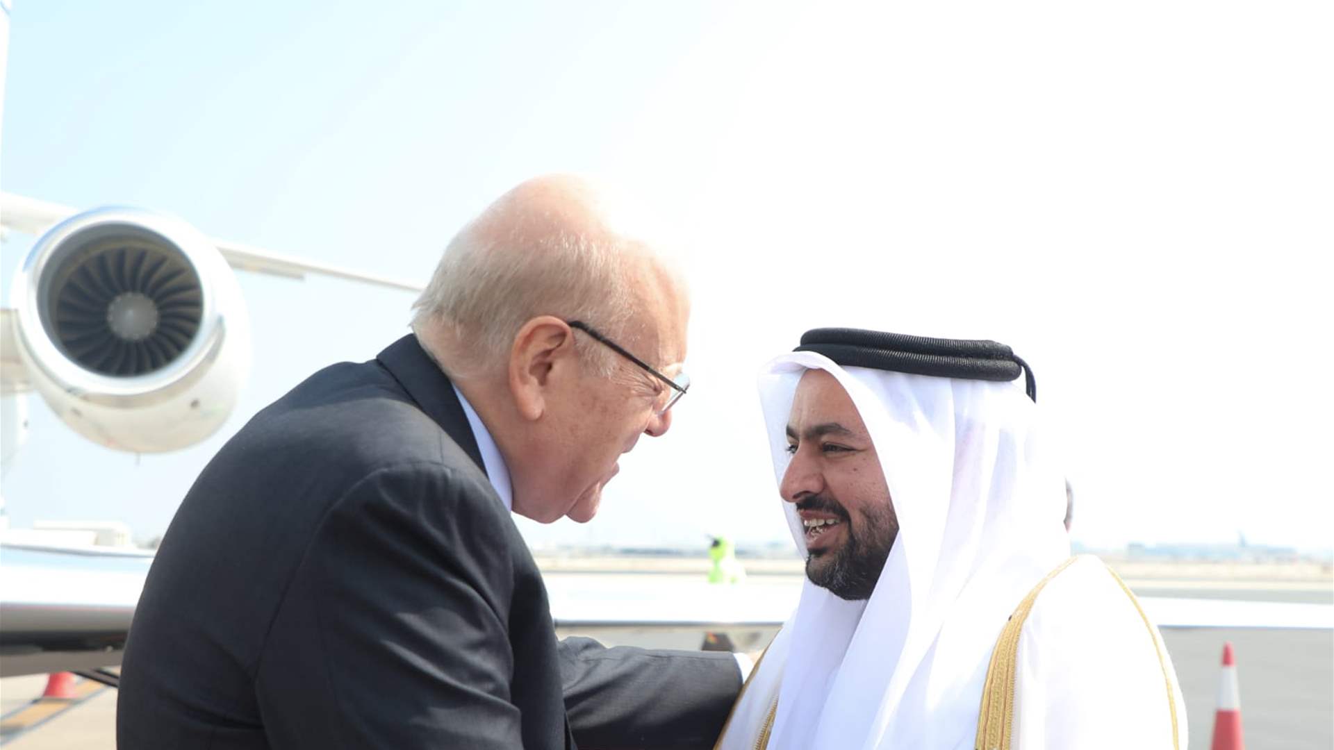 Lebanon&#39;s PM Najib Mikati visits Qatar for high-level meetings