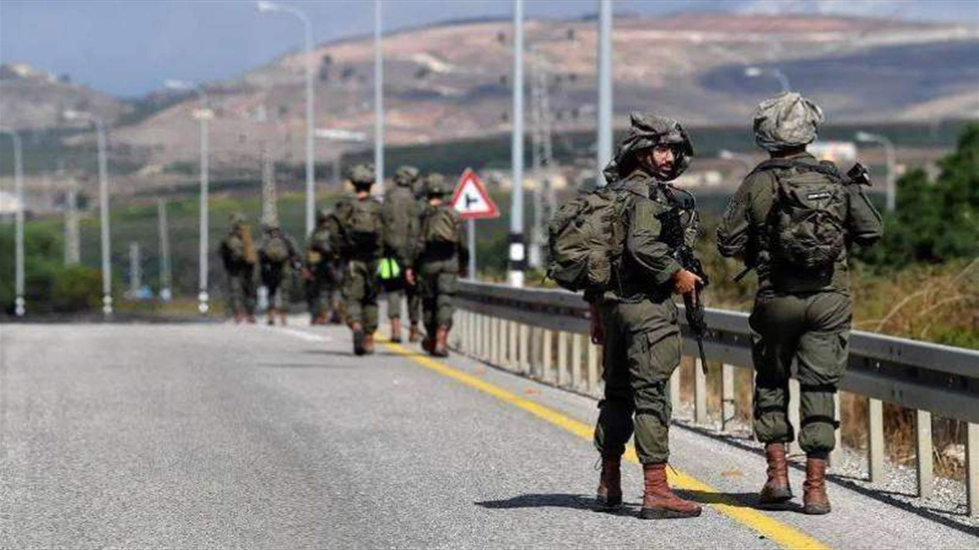 الجيش الإسرائيلي: قصف مواقع لحزب الله في جنوب لبنان