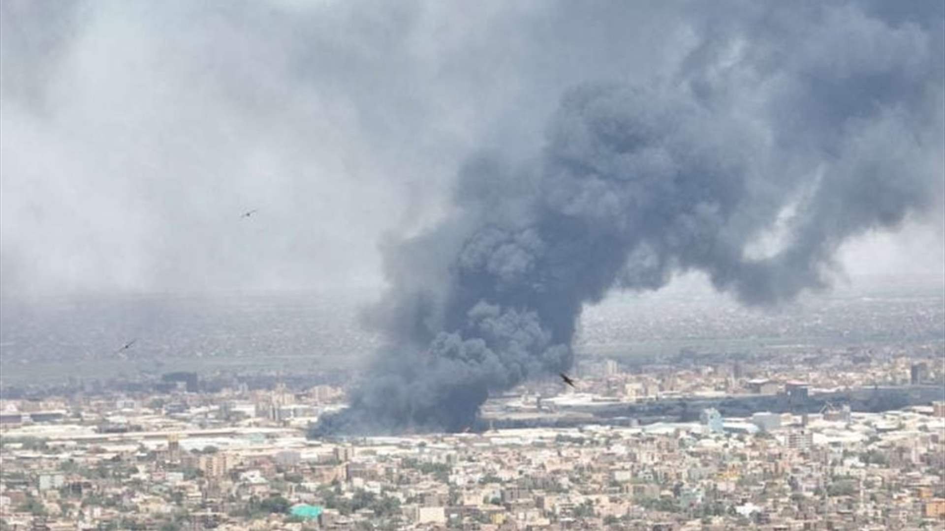 أكثر من 20 قتيلا اثر سقوط قذائف في سوق شعبي في الخرطوم