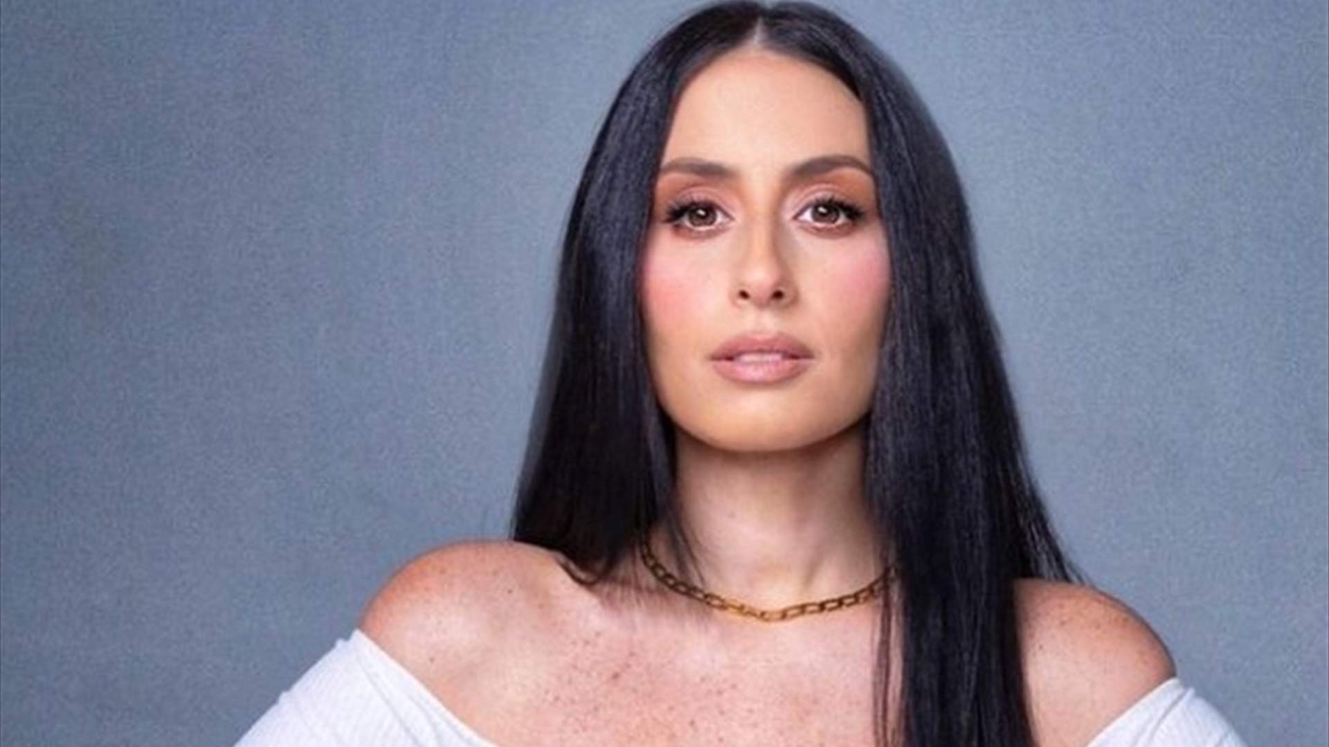 قبلة رومانسيّة بين هبة طوجي وإبراهيم معلوف... مثل &quot;عصافير الحب&quot; (صورة)