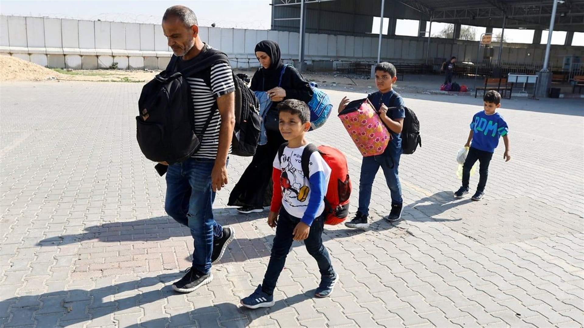 الولايات المتحدة ساعدت في مغادرة 400 من مواطنيها وأقاربهم غزة