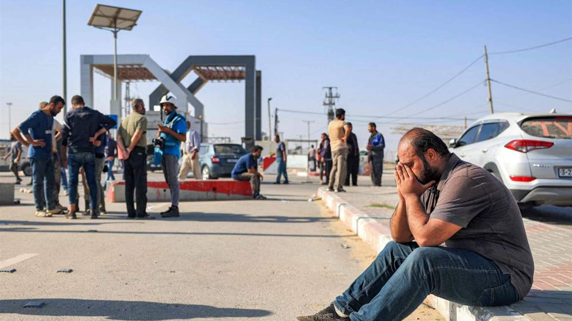 تعطل إجلاء الجرحى ومزدوجي الجنسية من غزة عبر رفح